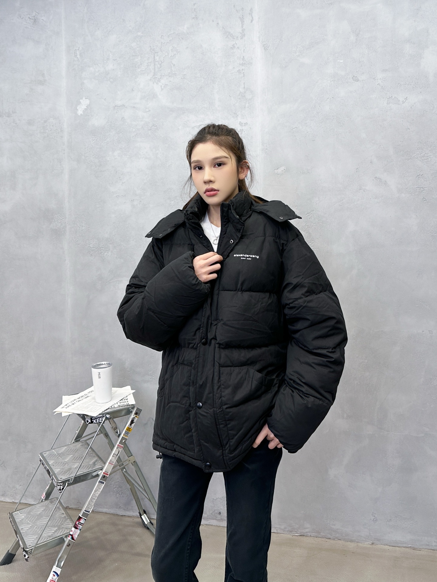 🌾AW｜新款羽绒服，磨毛棉面料手感柔软肉感十足，连帽设计运动休闲，绗缝车线不易跑绒，内胆90白鸭绒填充，