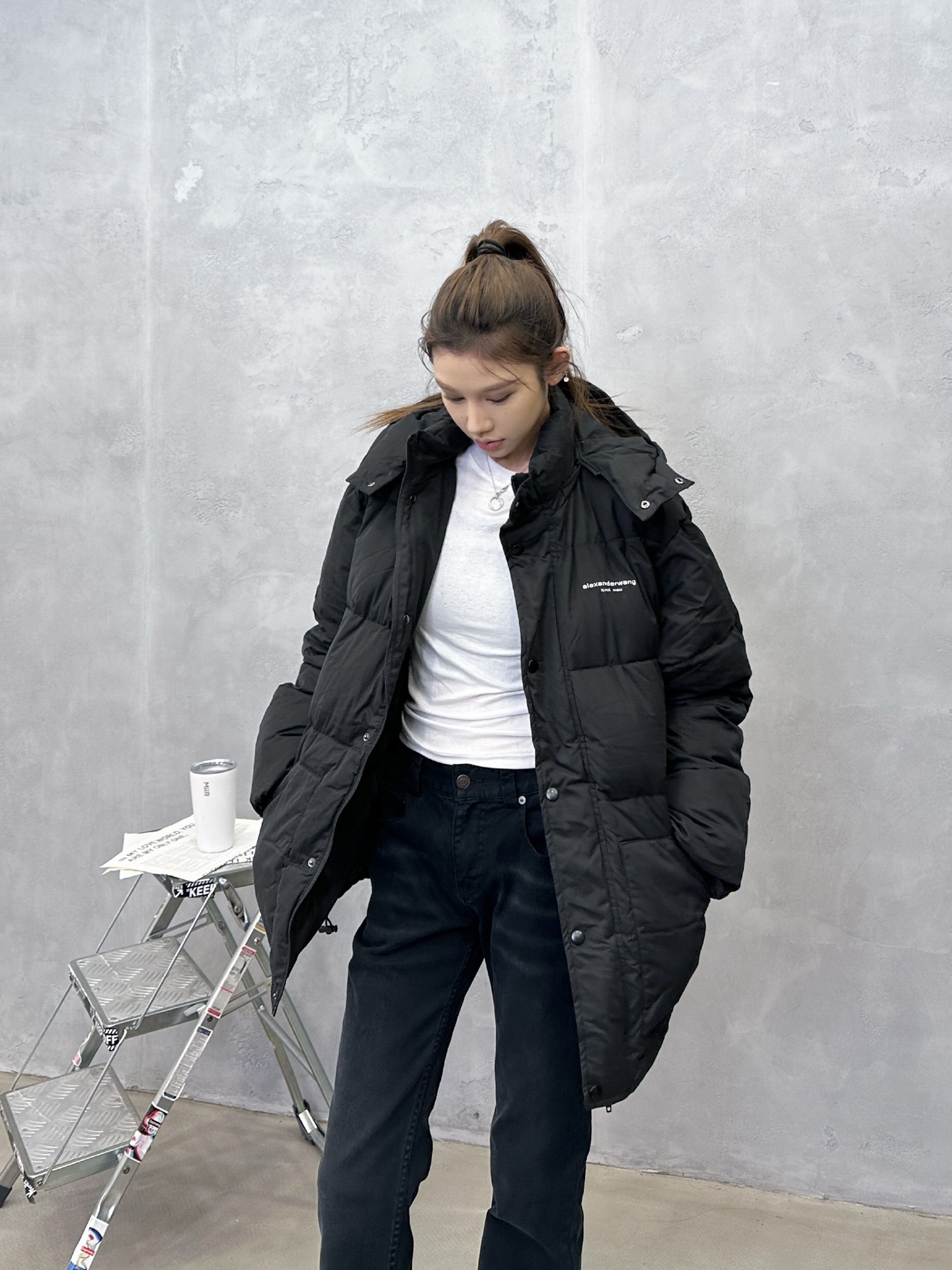 🌾AW｜新款羽绒服，磨毛棉面料手感柔软肉感十足，连帽设计运动休闲，绗缝车线不易跑绒，内胆90白鸭绒填充，