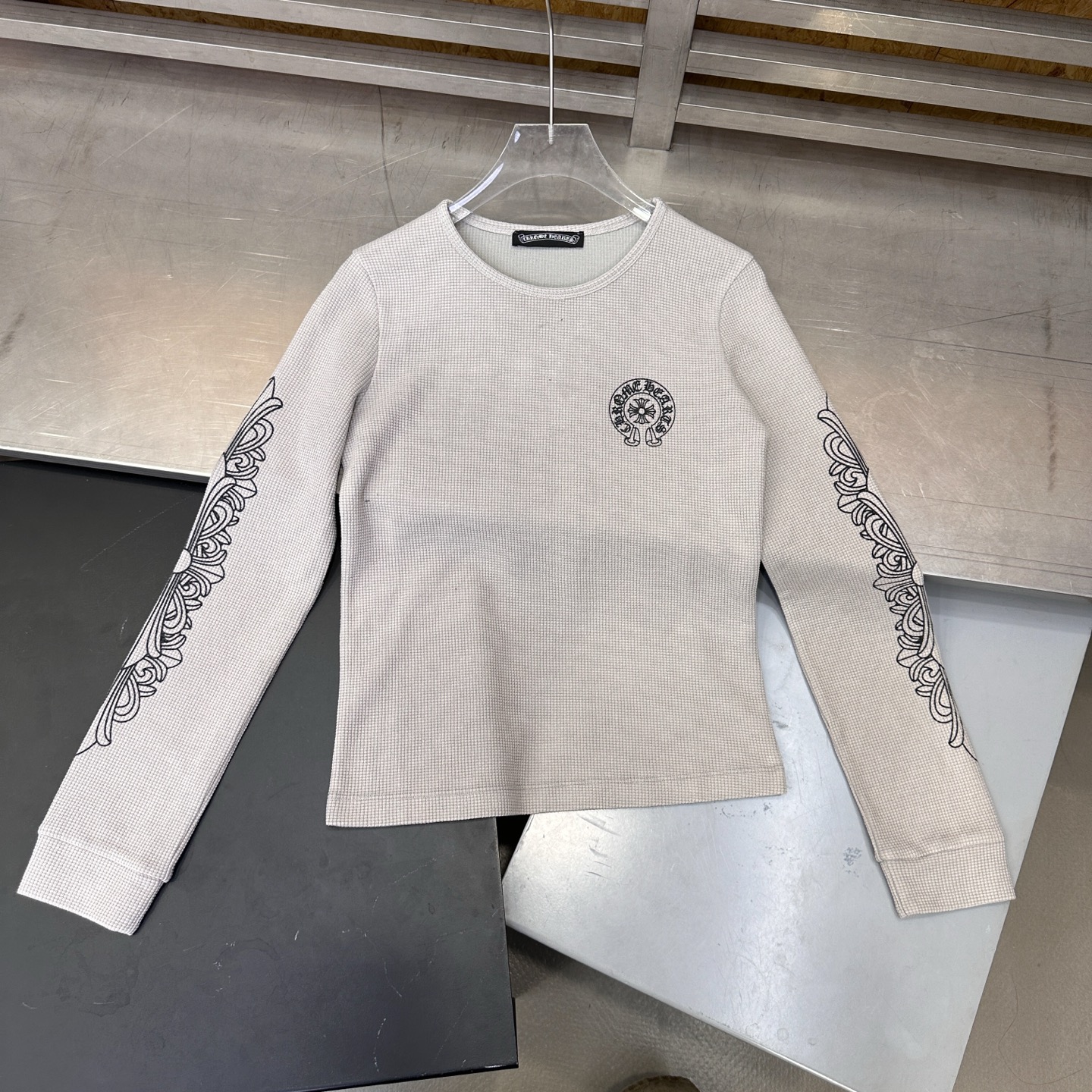 🌾克罗心 ｜ 新款长袖打底，成衣洗水加全身5处印花工艺，休闲时尚，尺码sml