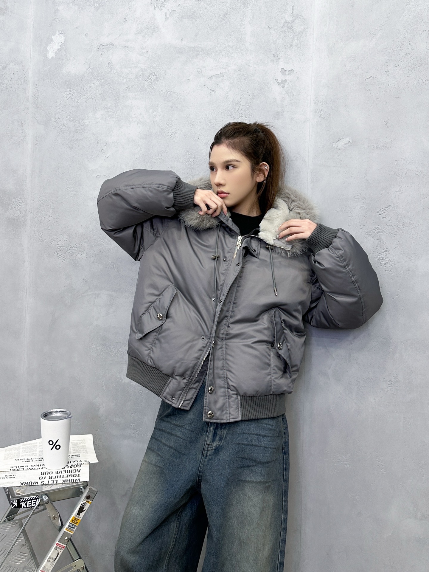 🌾克罗心 ｜ 新款羽绒服，经典品牌五金配饰，飞行员夹克版型，环保仿毛冒领，90白鹅绒填充，男女同款，尺码