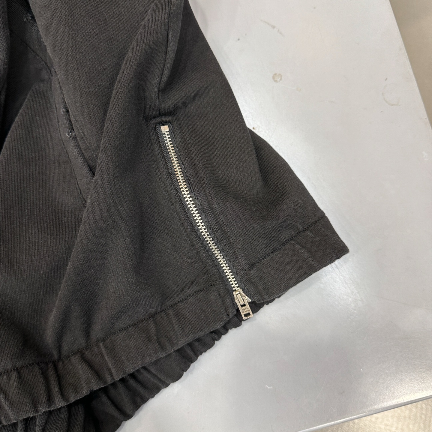 🌾Acne ｜ 新款卫衣，成衣洗水印花吊磨工艺，拉链领口套头版型，男女同款，尺码sml