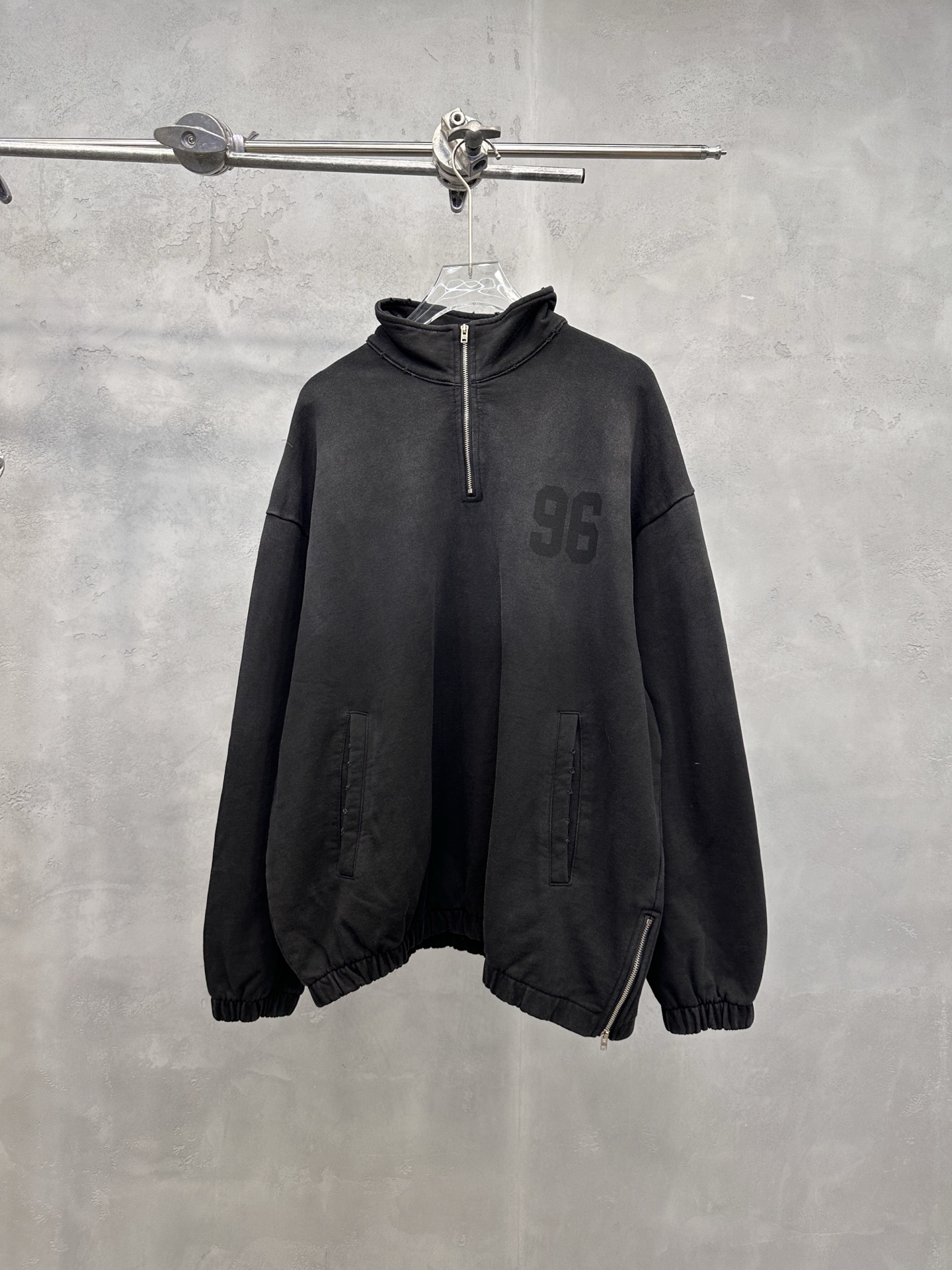 🌾Acne ｜ 新款卫衣，成衣洗水印花吊磨工艺，拉链领口套头版型，男女同款，尺码sml