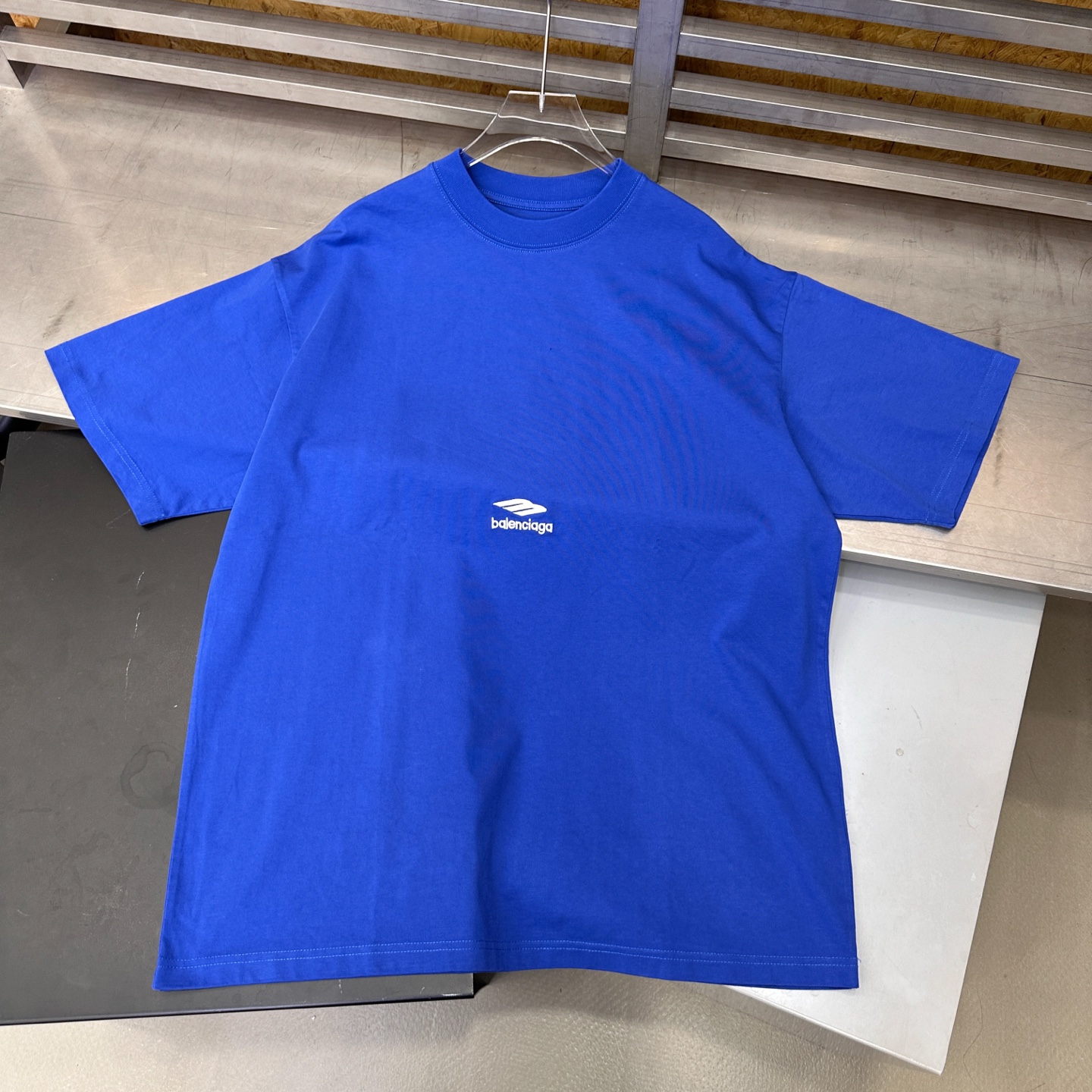 🌾巴黎 ｜ 新款短袖t，成衣洗水工艺加多处刺绣，男女同款，尺码sml