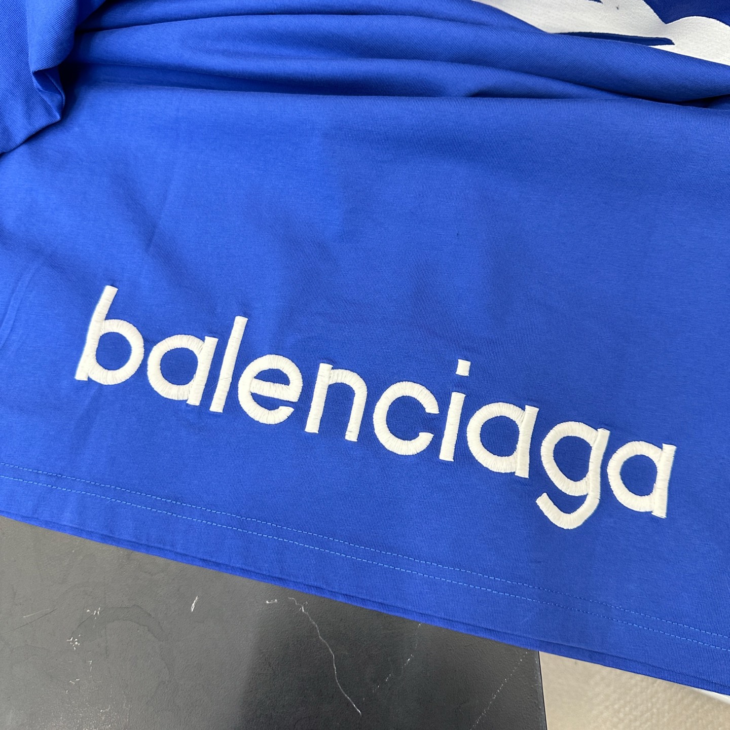 🌾巴黎 ｜ 新款短袖t，成衣洗水工艺加多处刺绣，男女同款，尺码sml