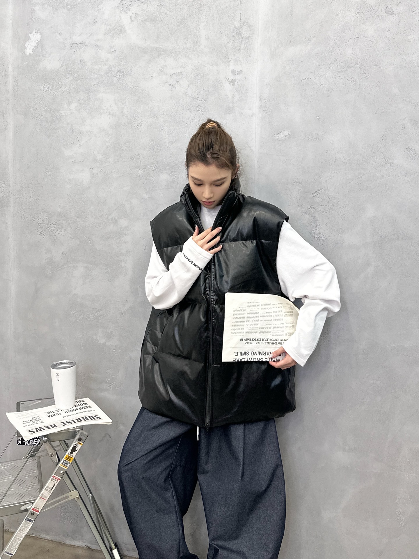 🌾巴黎 ｜ 新款羽绒马甲，经典刺绣标，环保pu仿皮面料，90白鹅绒填充，男女同款，尺码sml