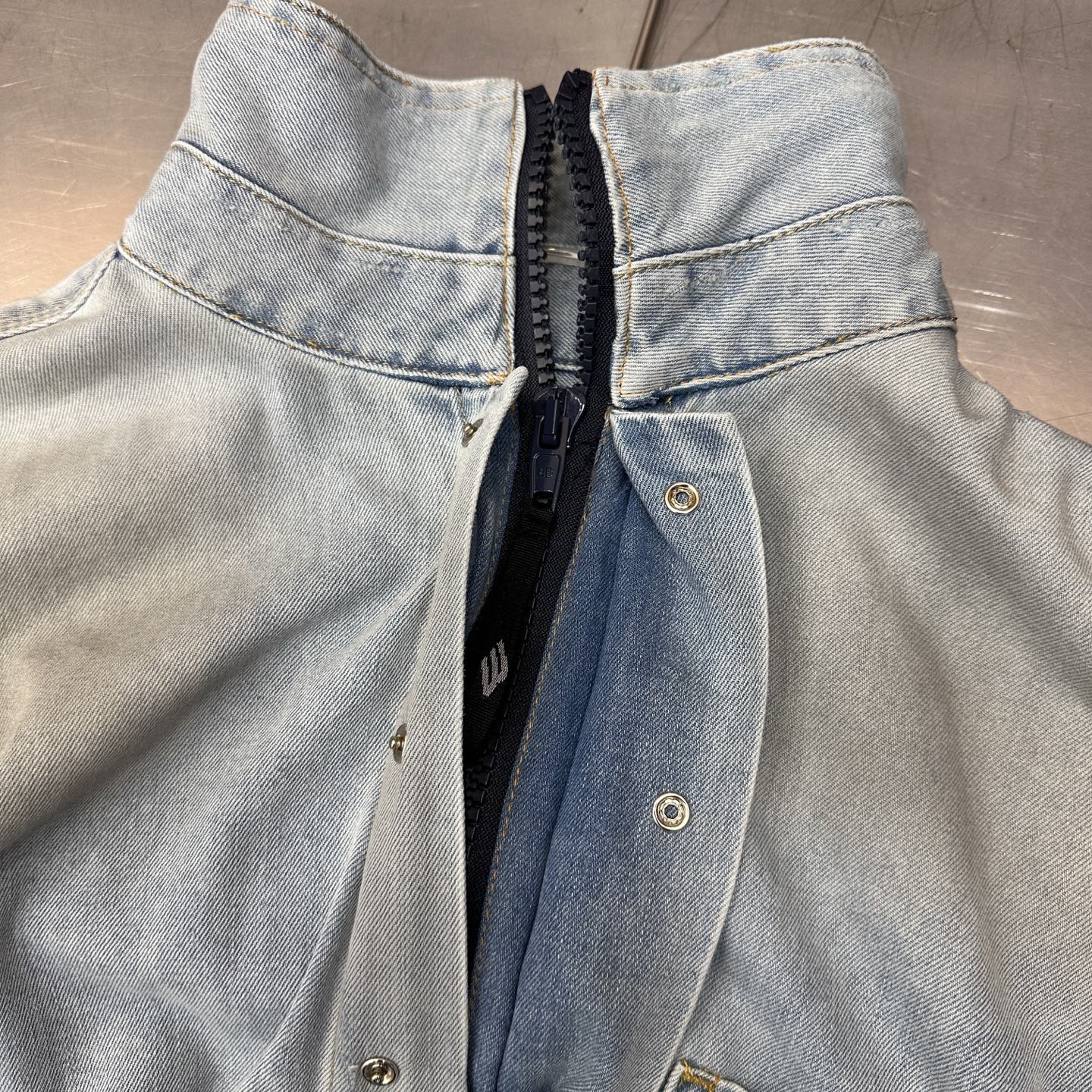 💰巴黎 ｜ 新款做旧衬衣，成衣洗水磨破喷色泥浆重工工艺，男女同款，尺码sml