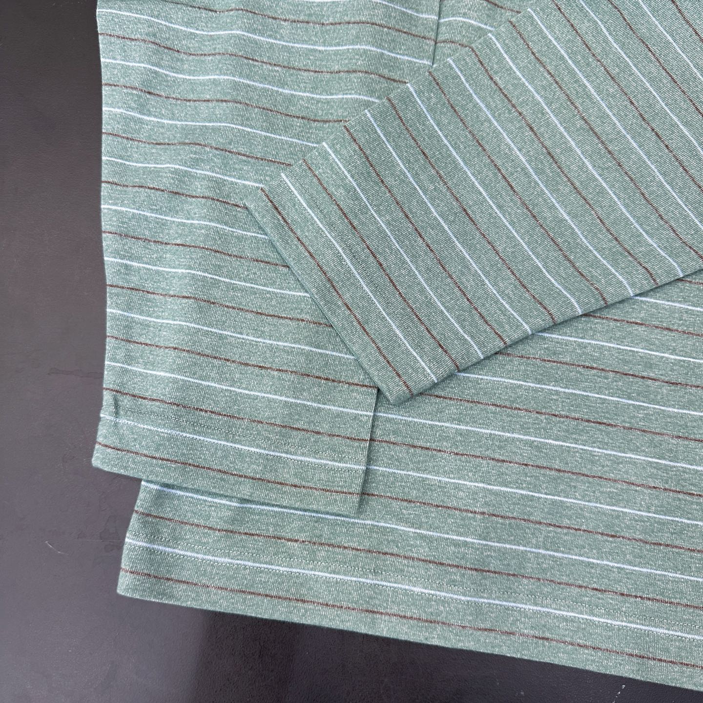 💰克罗心 ｜ 新款长袖t，成衣洗水印花工艺，polo款式设计，特殊条纹面料，男女同款，尺码sml