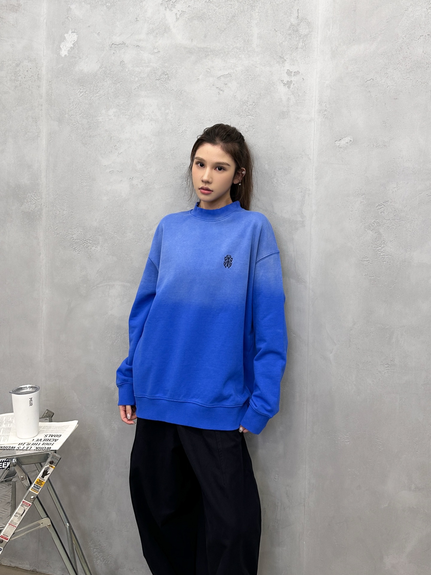 💰克罗心 ｜ 新款套头卫衣，成衣洗水喷色加前后刺绣工艺，男女同款，尺码sml