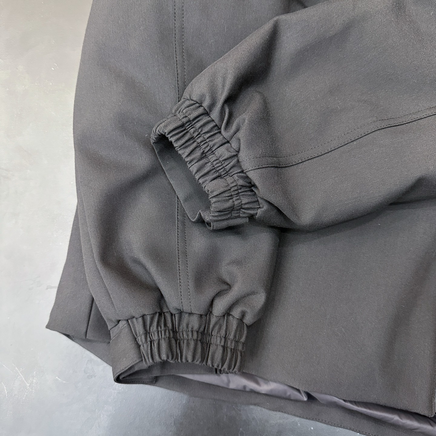 💰克罗心 ｜ 新款休闲羽绒服，经典五金标加特殊复合面料，90白鹅绒填充，休闲时尚，男女同款，尺码sml