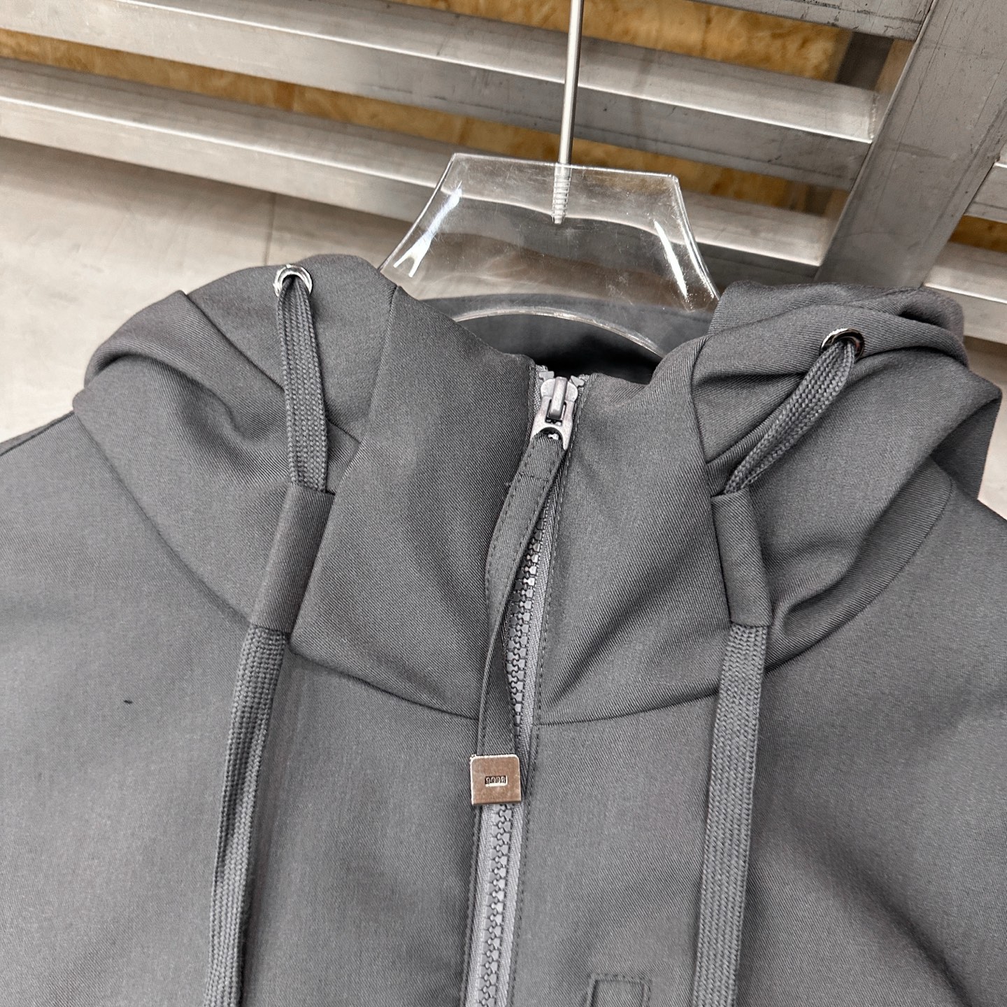 💰克罗心 ｜ 新款休闲羽绒服，经典五金标加特殊复合面料，90白鹅绒填充，休闲时尚，男女同款，尺码sml