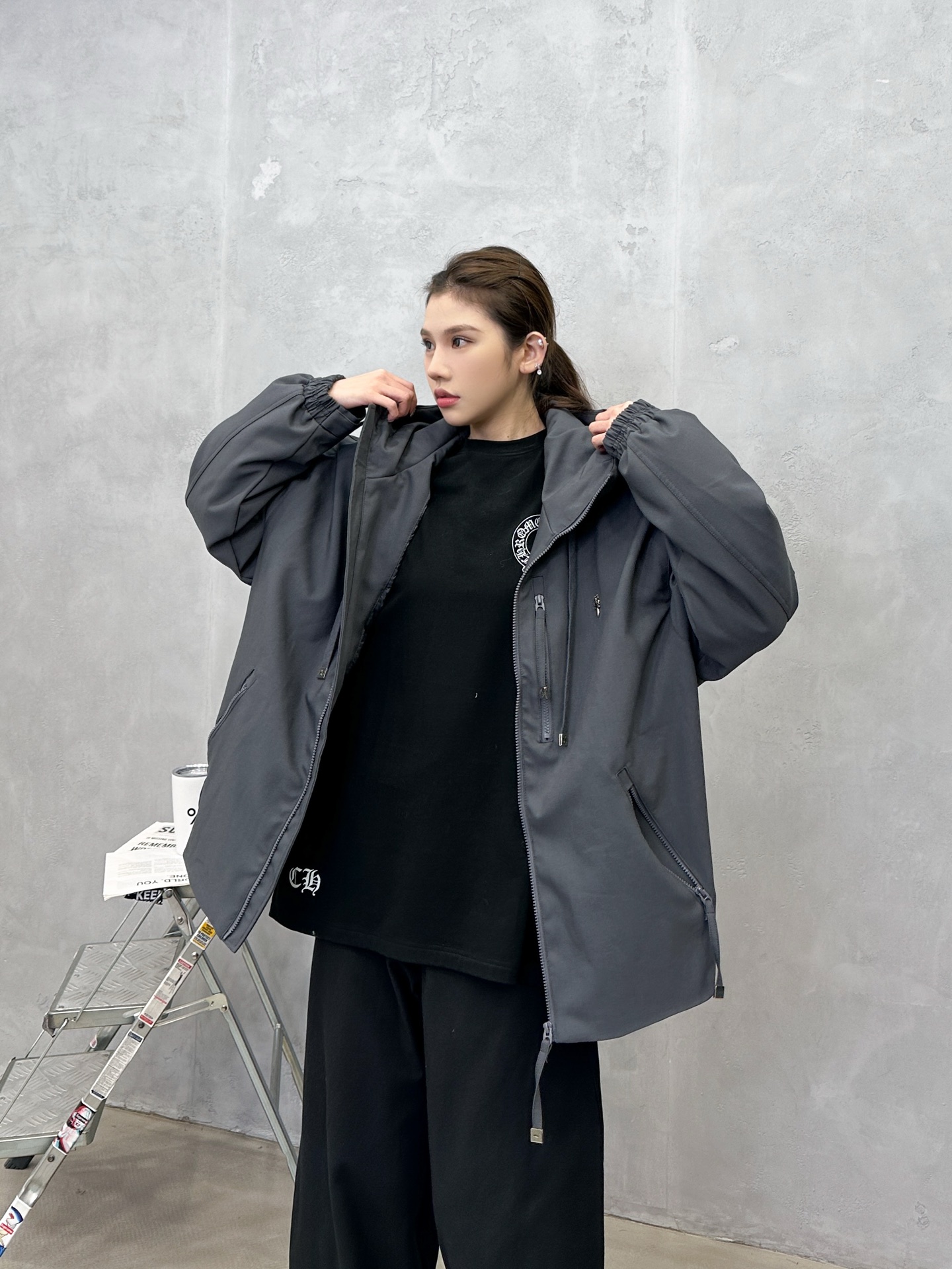 🌾克罗心 ｜ 新款休闲羽绒服，经典五金标加特殊复合面料，90白鹅绒填充，休闲时尚，男女同款，尺码sml