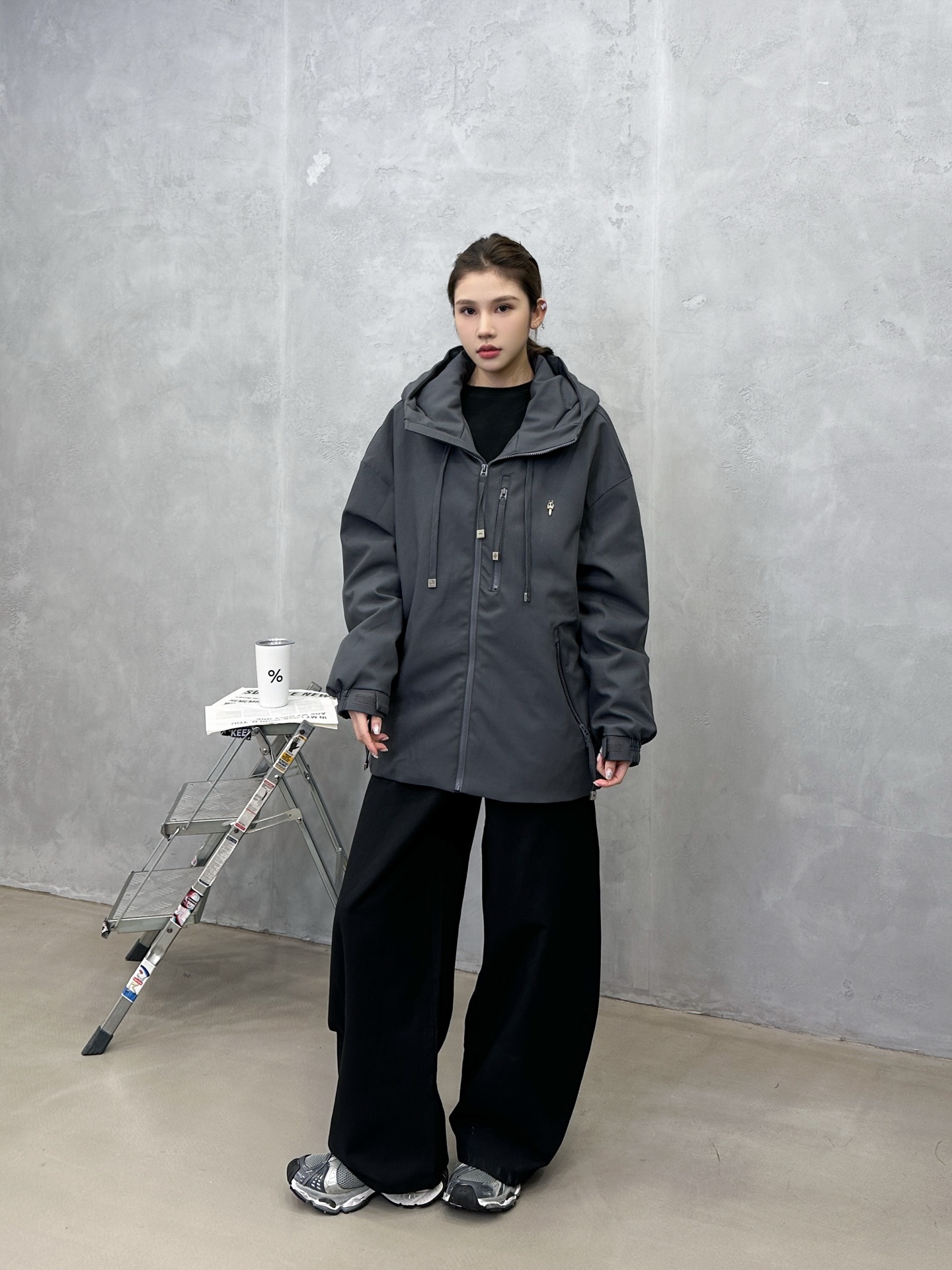 🌾克罗心 ｜ 新款休闲羽绒服，经典五金标加特殊复合面料，90白鹅绒填充，休闲时尚，男女同款，尺码sml