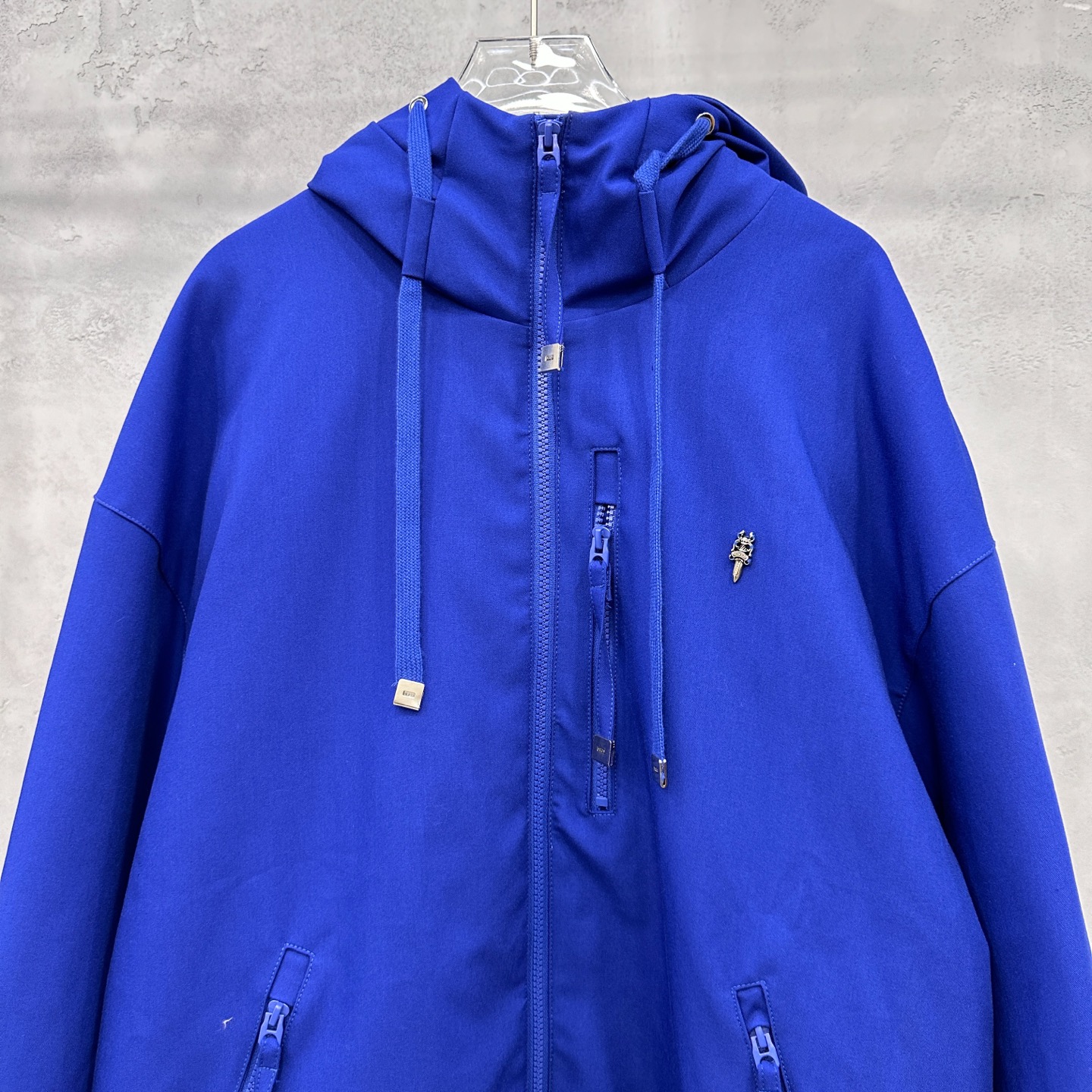 🌾克罗心 ｜ 新款休闲羽绒服，经典五金标加特殊复合面料，90白鹅绒填充，休闲时尚，男女同款，尺码sml