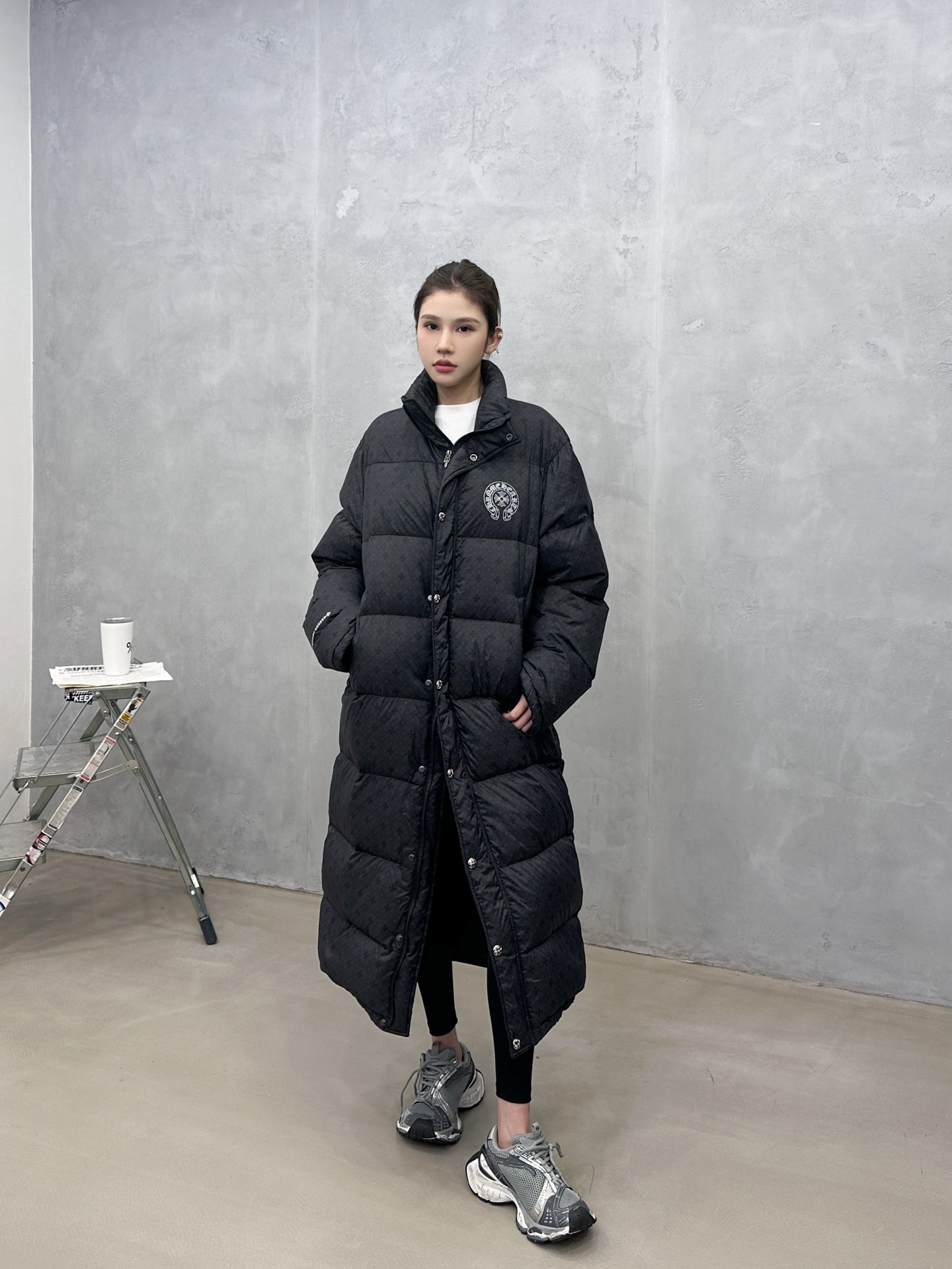 🌾克罗心 ｜ 新款长羽绒服，经典印花标，品牌提花超薄面料，90白鹅绒填充，男女同款，尺码sml