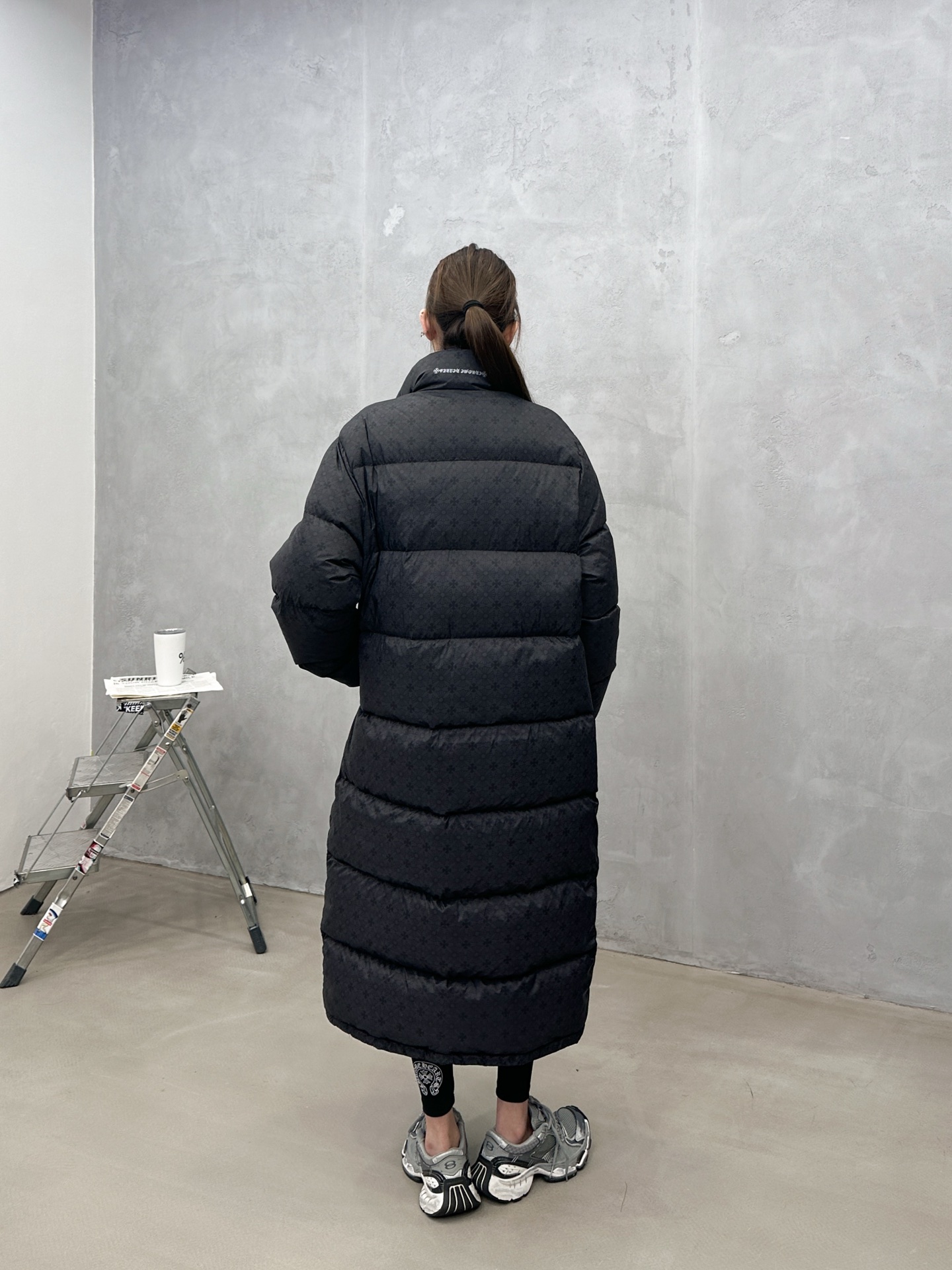 🌾克罗心 ｜ 新款长羽绒服，经典印花标，品牌提花超薄面料，90白鹅绒填充，男女同款，尺码sml