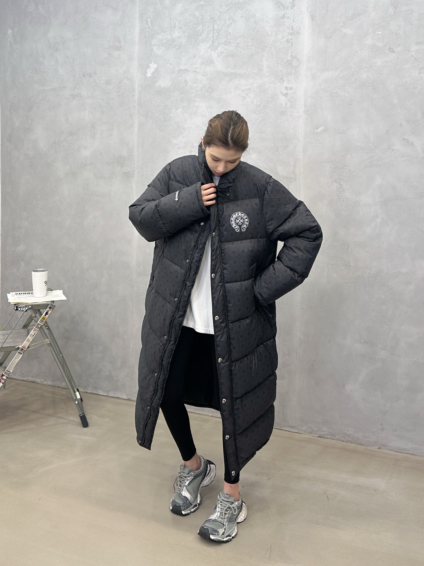 🌾克罗心 ｜ 新款长羽绒服，经典印花标，品牌提花超薄面料，90白鹅绒填充，男女同款，尺码sml