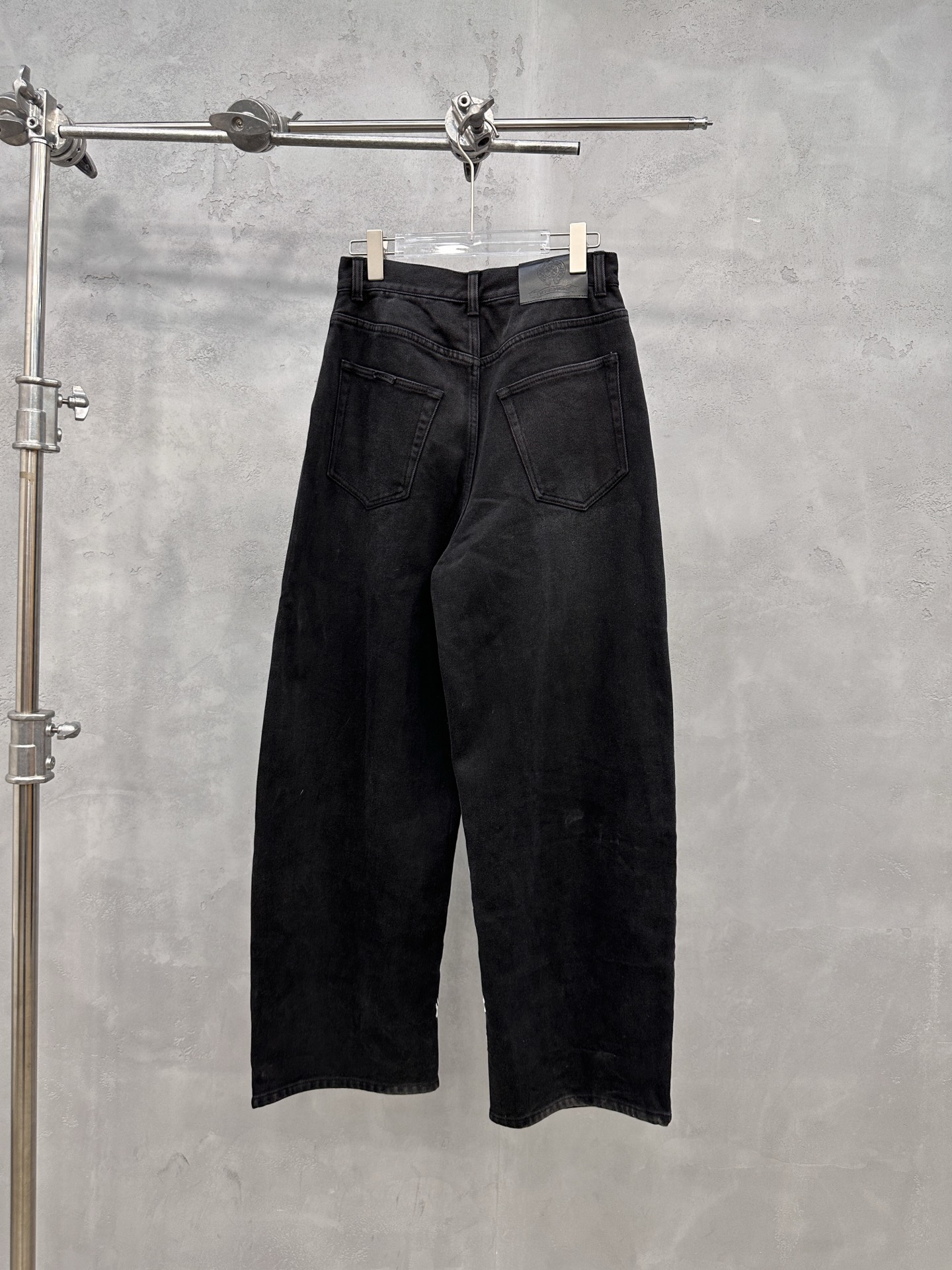 🌾克罗心 ｜ 新款牛仔裤，成衣洗水加对称刺绣工艺，保暖加绒牛仔布，男女同款，尺码sml