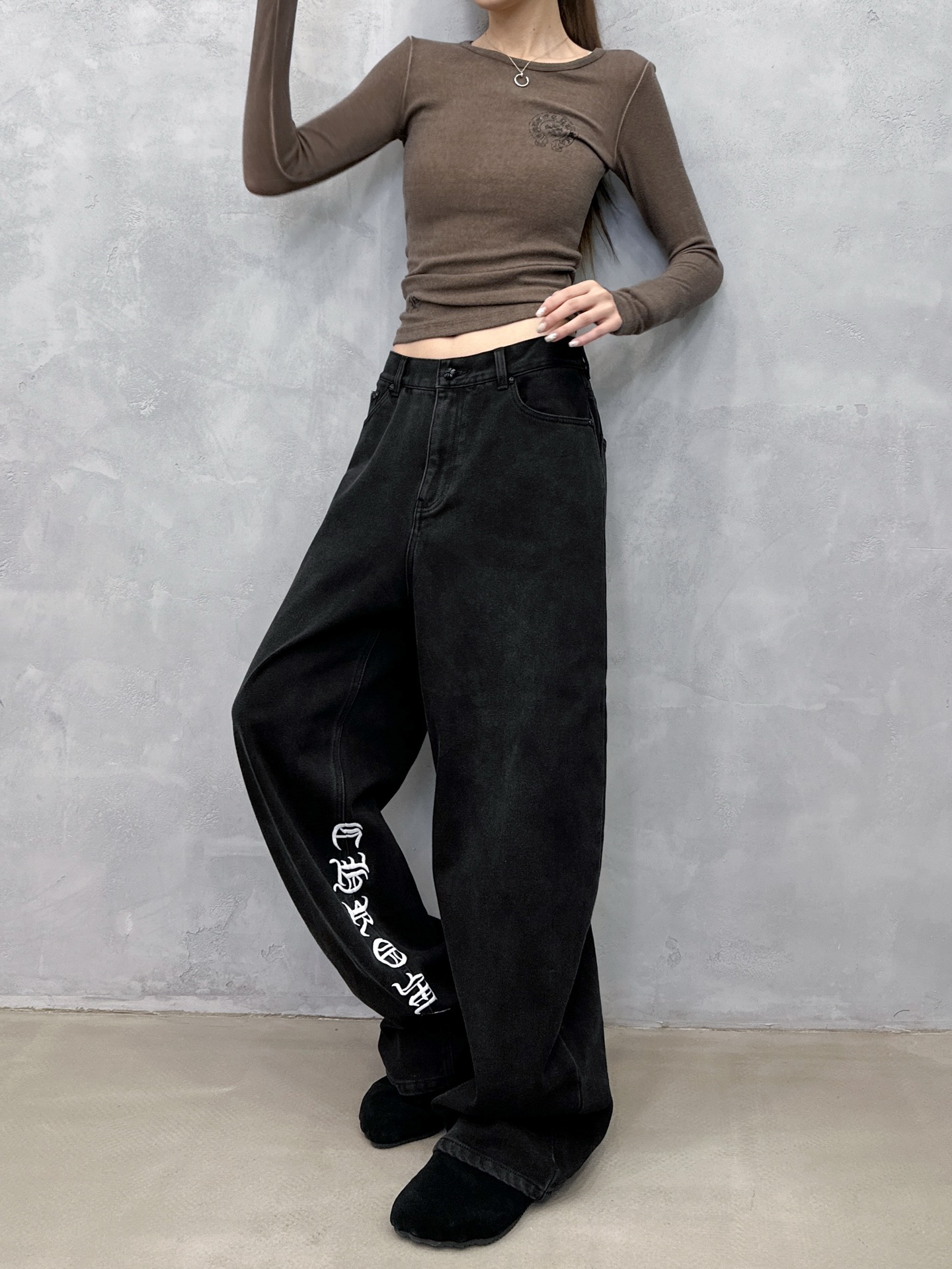 🌾克罗心 ｜ 新款牛仔裤，成衣洗水加对称刺绣工艺，保暖加绒牛仔布，男女同款，尺码sml