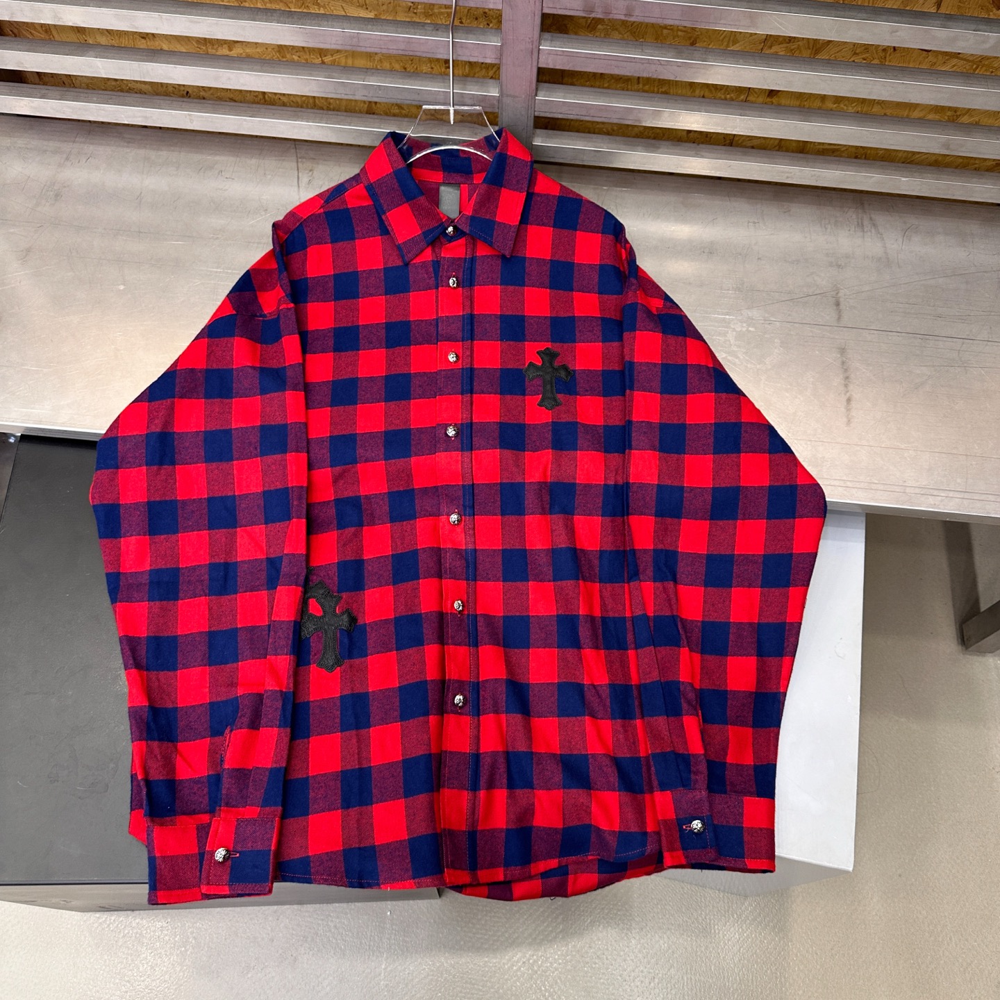 🌾克罗心 ｜ 新款格子衬衣，成衣洗水定型加手工刺绣十字标，日本进口格纹面料，男女同款，尺码sml