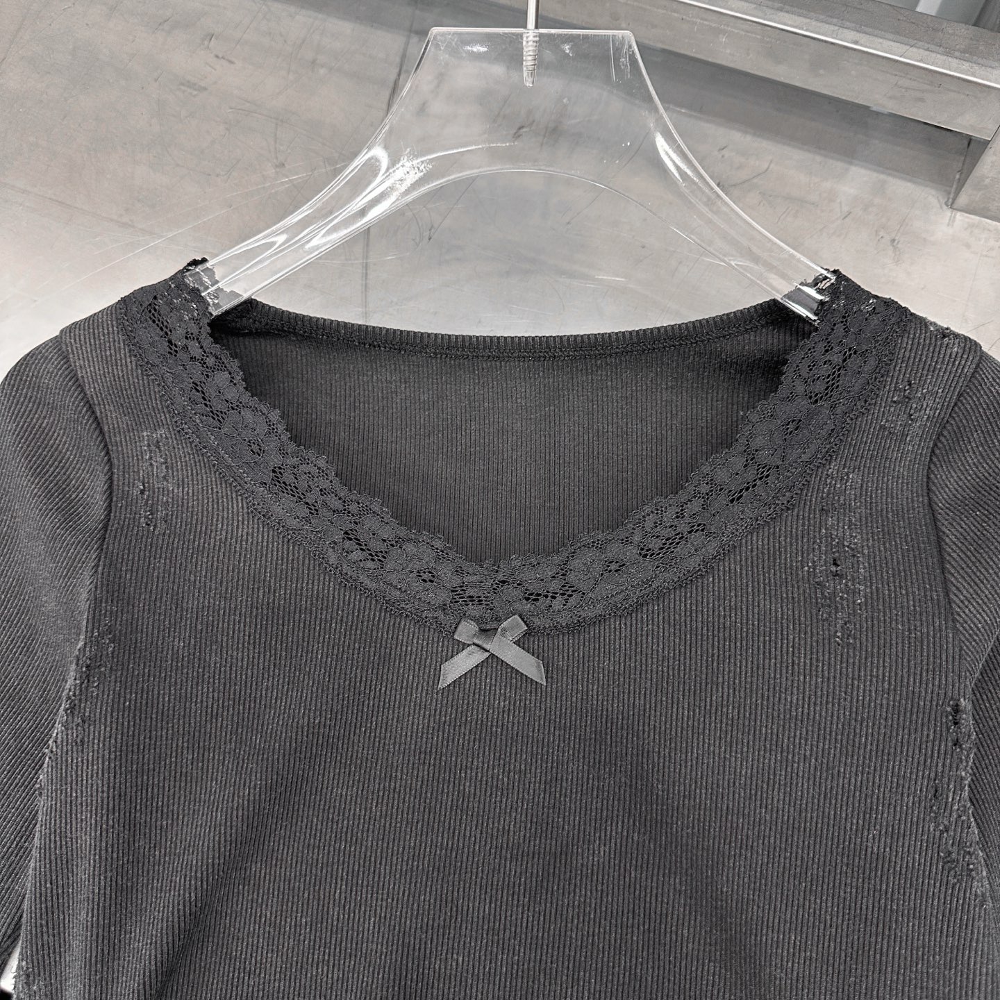 🌾巴黎 ｜ 新款毛织打底，成衣洗水磨破工艺加蕾丝边拼接做工，尺码sml