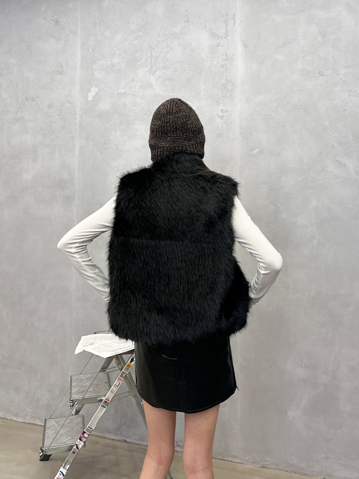 🌾巴黎 ｜ 新款双面羽绒马甲，进口环保仿毛加防风功能性面料，90白鹅绒填充，正反两面穿款式，休闲时尚，尺