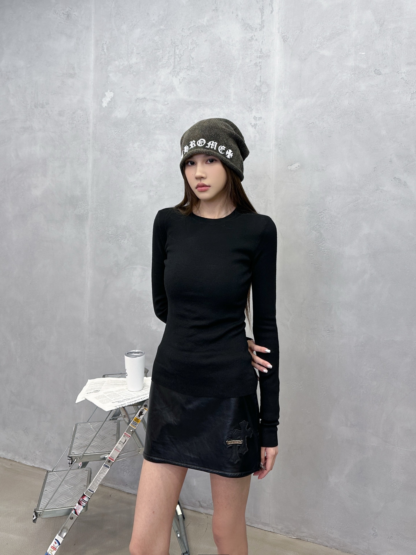 🌾NEW｜新款打底，纯棉面料，柔软透气上身舒适，高弹力坑条针织修身显瘦，整身镂空字母logo设计，尺码S