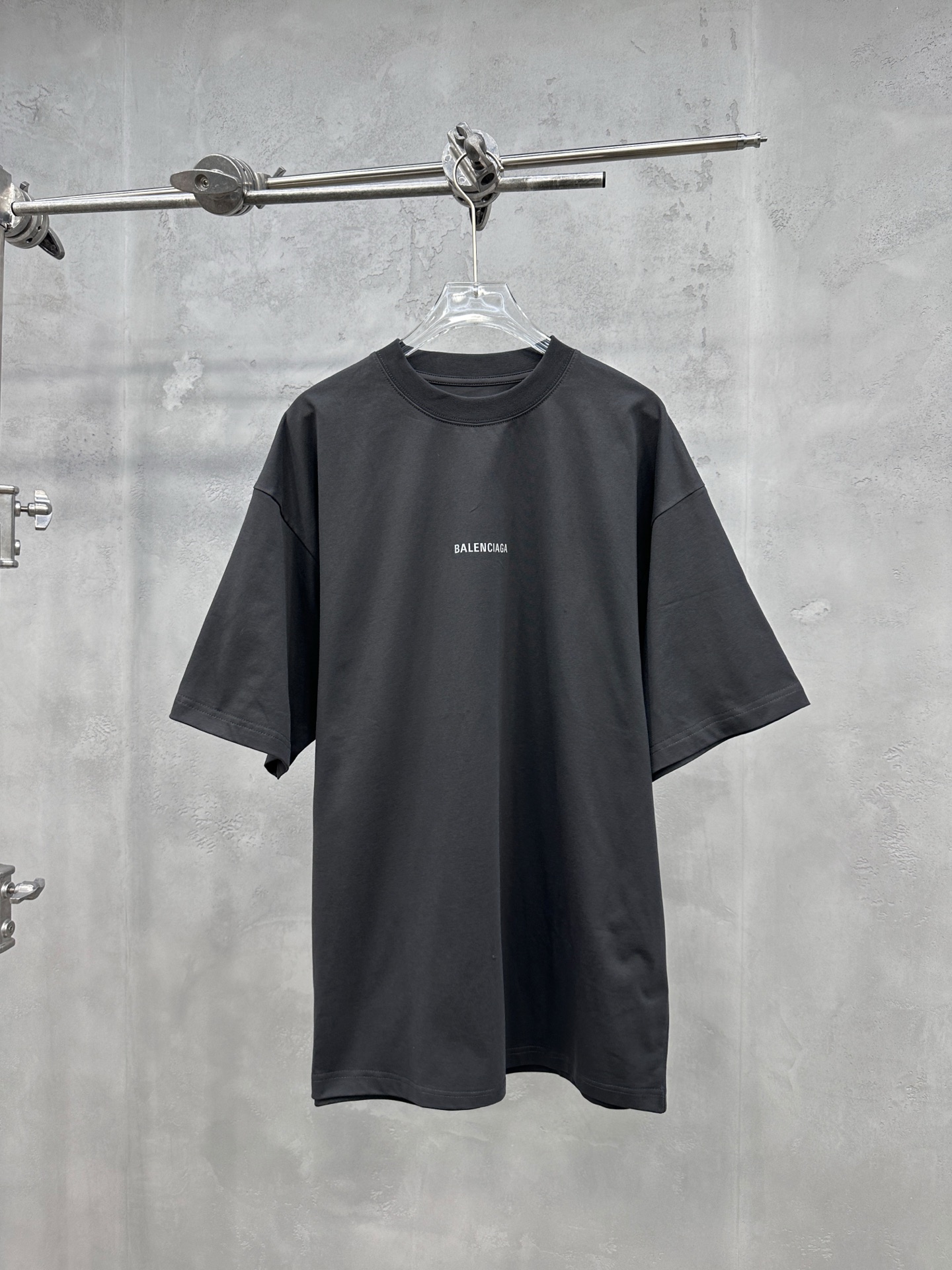 🌾巴黎 ｜ 新款短袖t，成衣洗水加反光印花标，男女同款，尺码sml