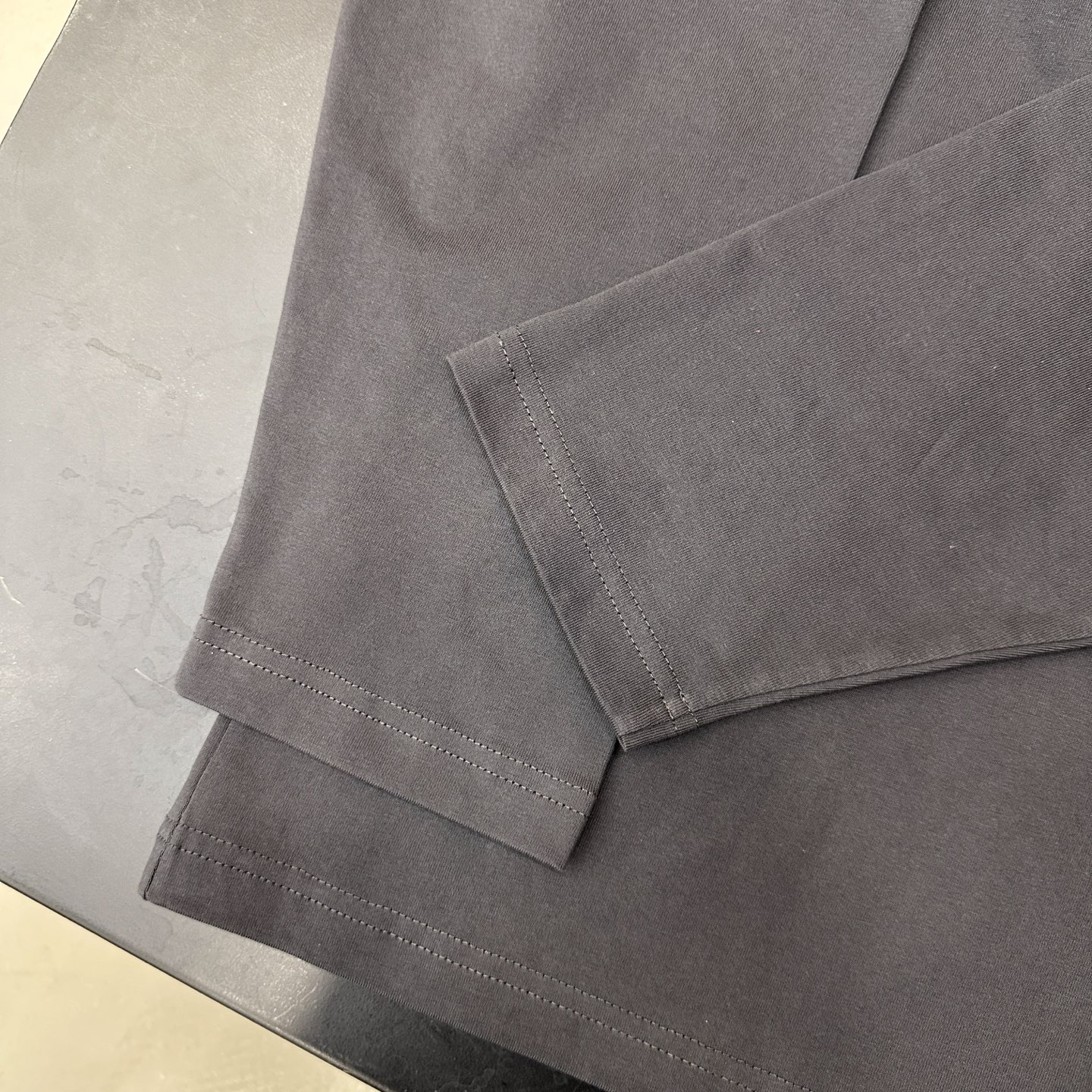 🌾巴黎 ｜ 新款长袖t，成衣洗水加反光印花标，男女同款，尺码sml