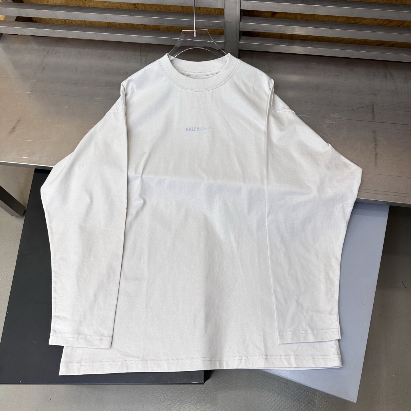 🌾巴黎 ｜ 新款长袖t，成衣洗水加反光印花标，男女同款，尺码sml