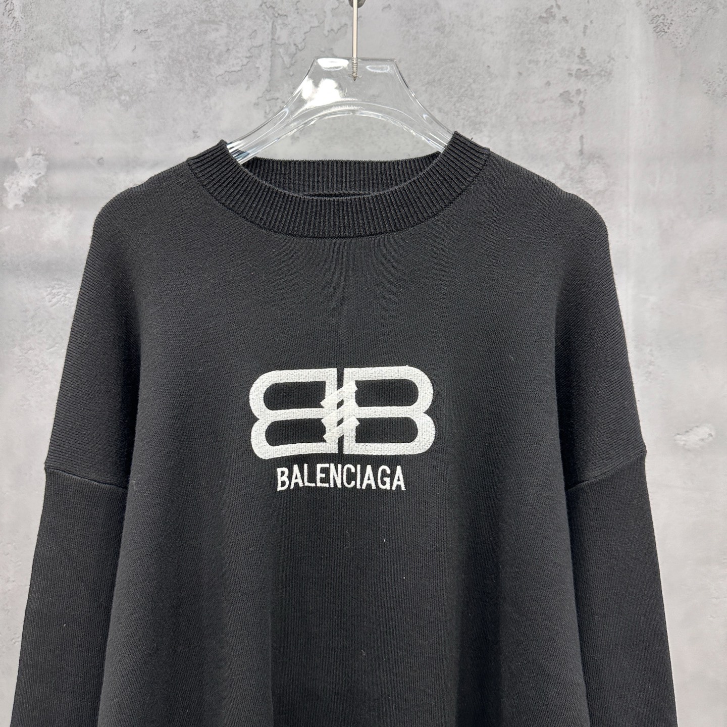 🌾巴黎 ｜ 新款毛织上衣，经典刺绣标，羊毛混纺纱线，男女同款，尺码sml