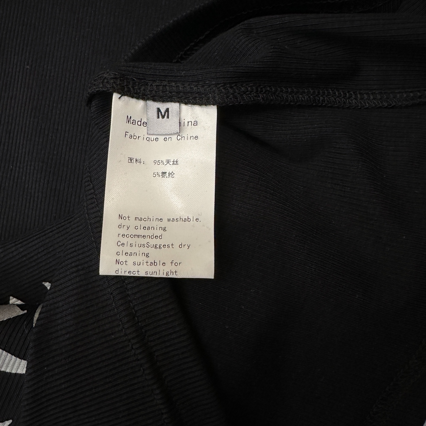 🌾克罗心 ｜ 新款长袖打底，成衣洗水加5处印花，采用进口珠光粉印花材料，休闲时尚，尺码sml