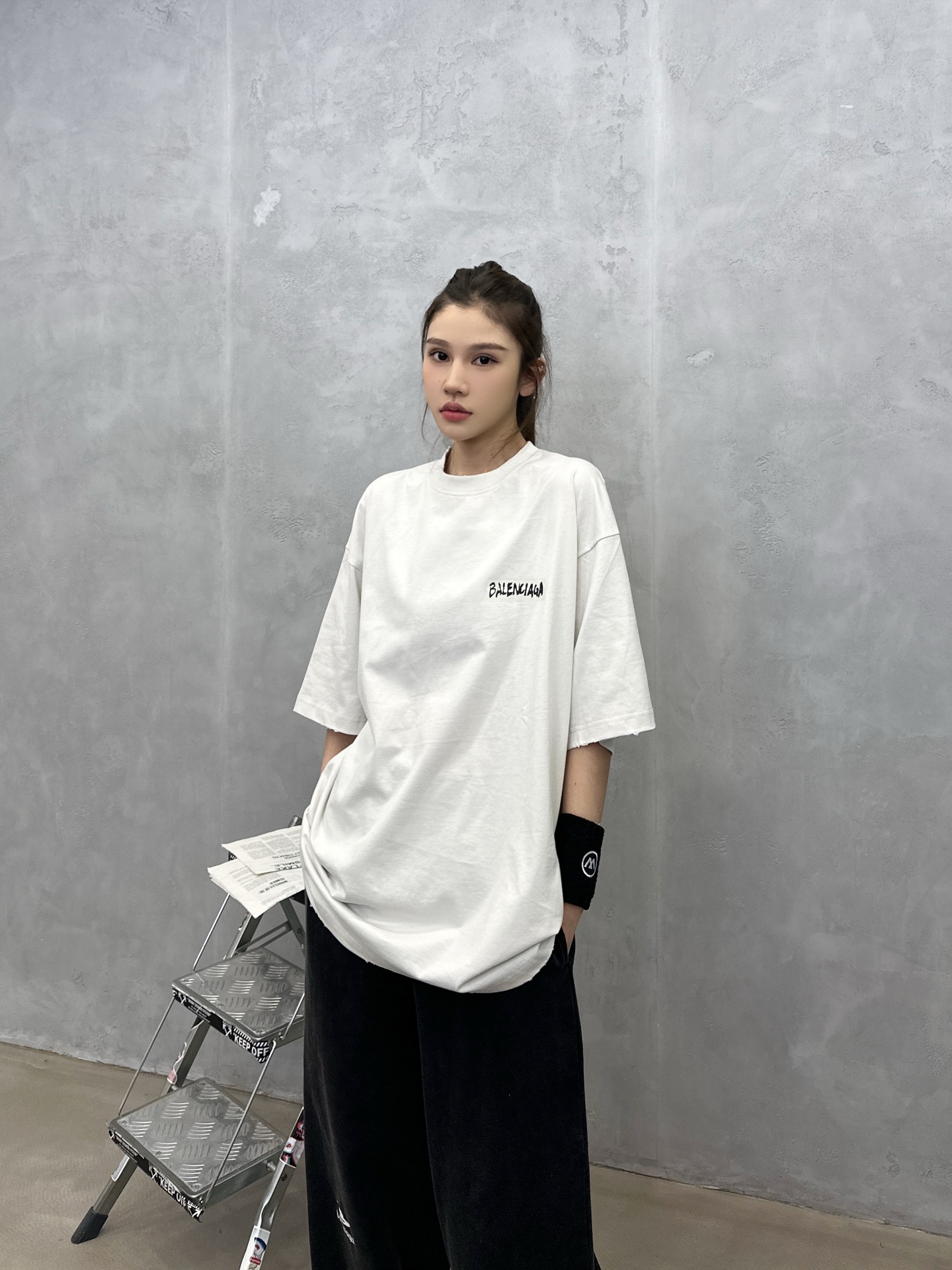 🌾巴黎 ｜ 新款短袖t，成衣洗水吊磨加特殊多层次印花，男女同款，尺码sml