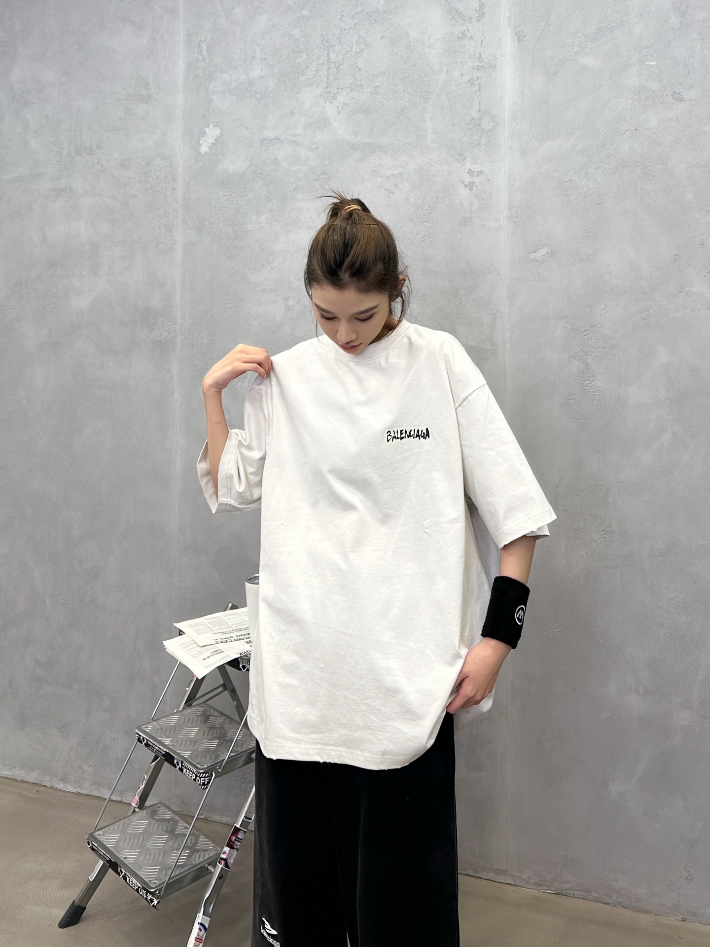 🌾巴黎 ｜ 新款短袖t，成衣洗水吊磨加特殊多层次印花，男女同款，尺码sml