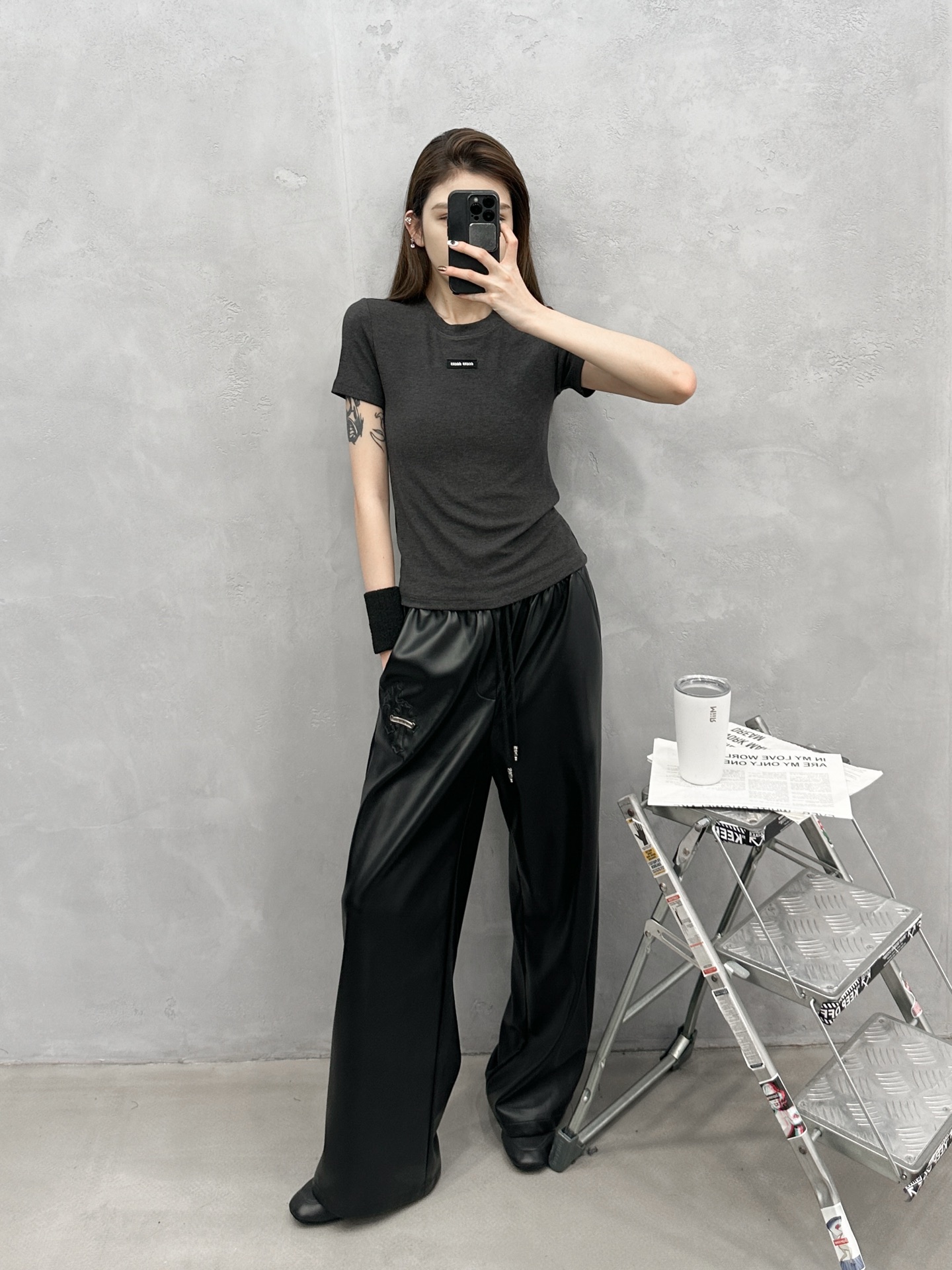 🌾Miu ｜ 新款打底短袖t，基础修身版型，进口莱赛尔羊毛面料亲肤感超强，时尚休闲，尺码sml