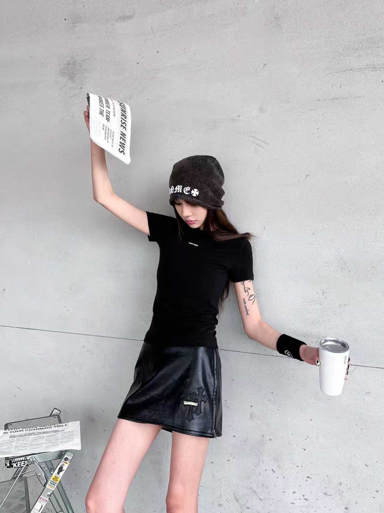 🌾Miu ｜ 新款打底短袖t，基础修身版型，进口莱赛尔羊毛面料亲肤感超强，时尚休闲，尺码sml