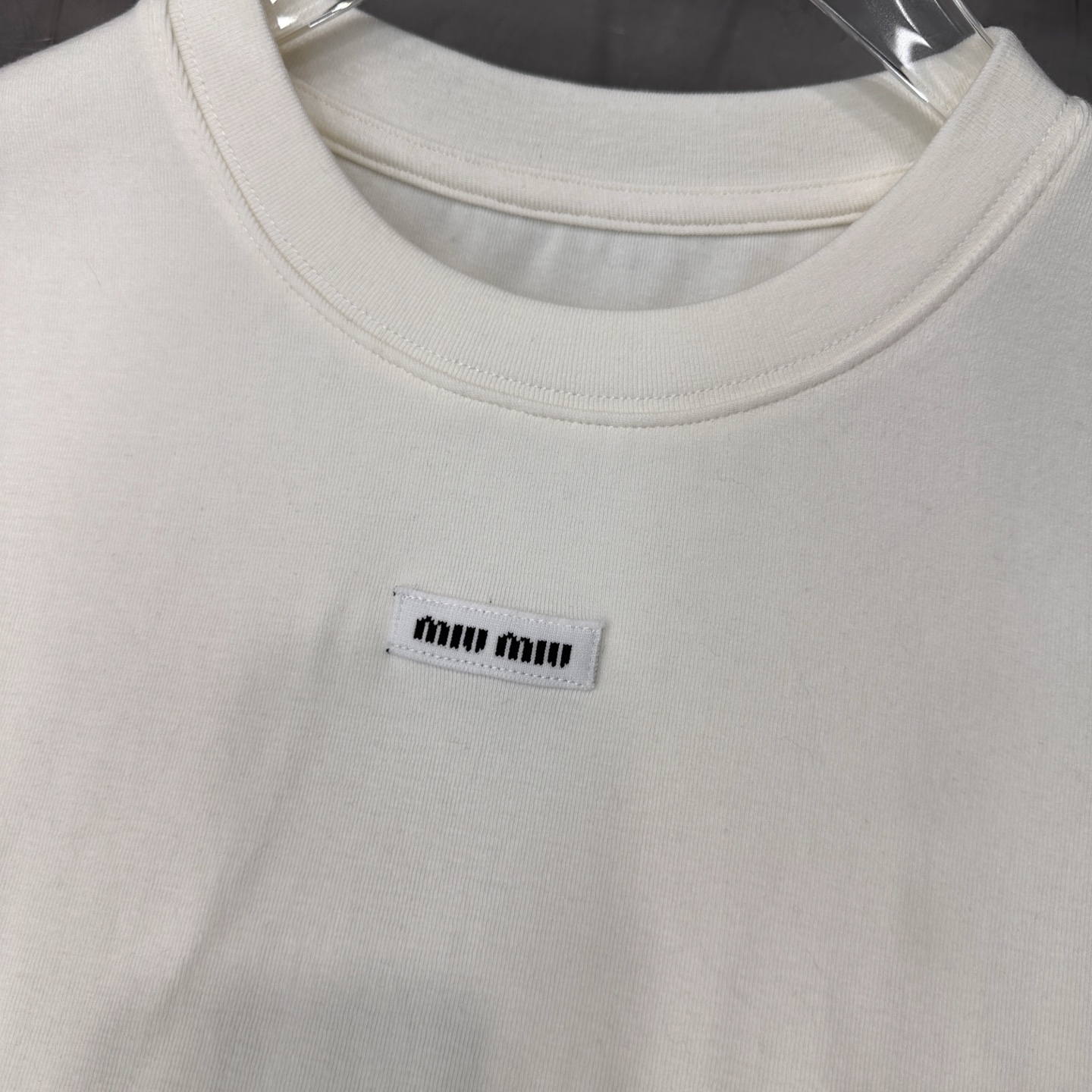 🌾Miu ｜ 新款打底短袖t，基础修身版型，进口莱赛尔羊毛面料亲肤感超强，时尚休闲，尺码sml