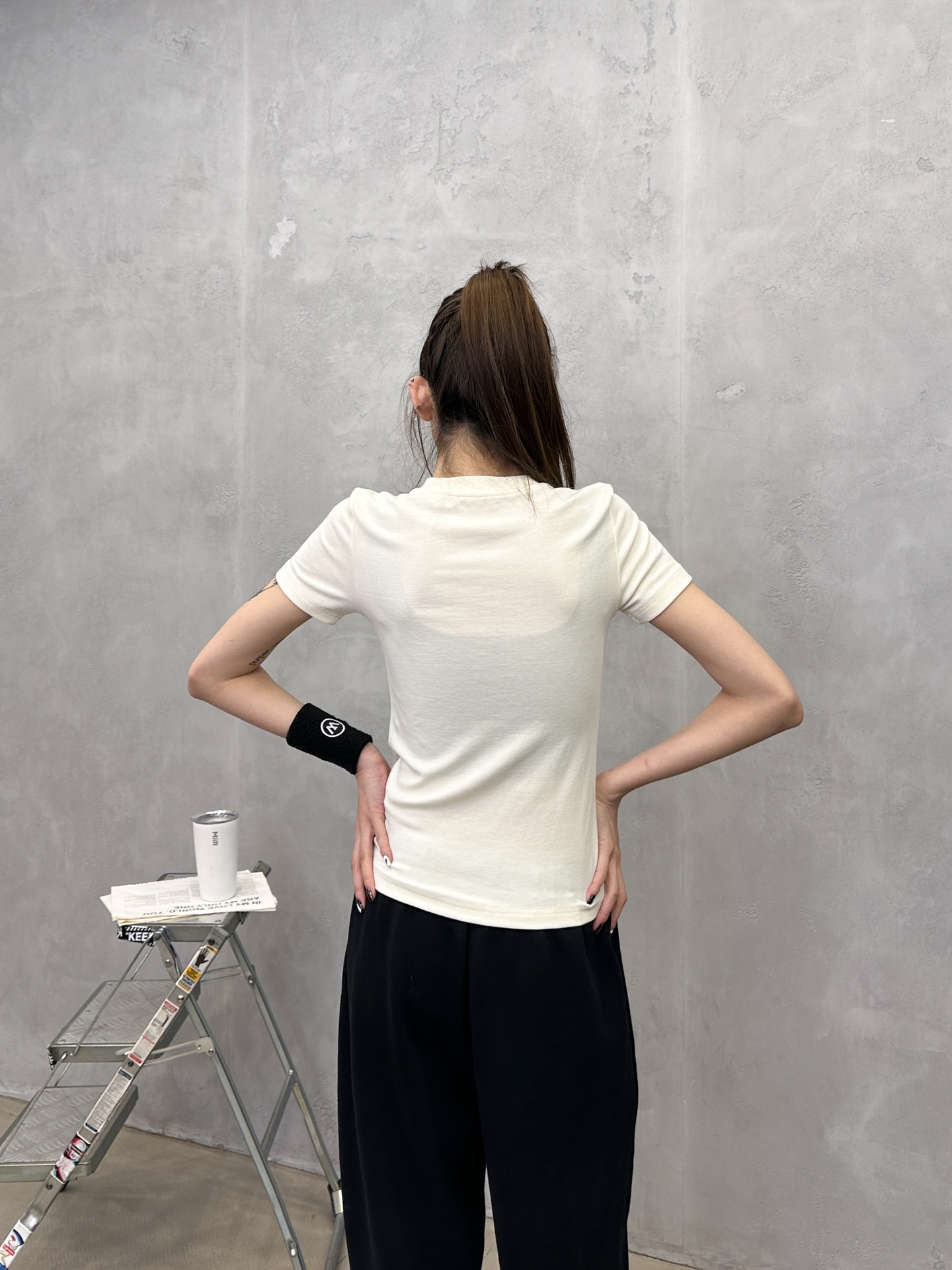 🌾Miu ｜ 新款打底短袖t，基础修身版型，进口莱赛尔羊毛面料亲肤感超强，时尚休闲，尺码sml