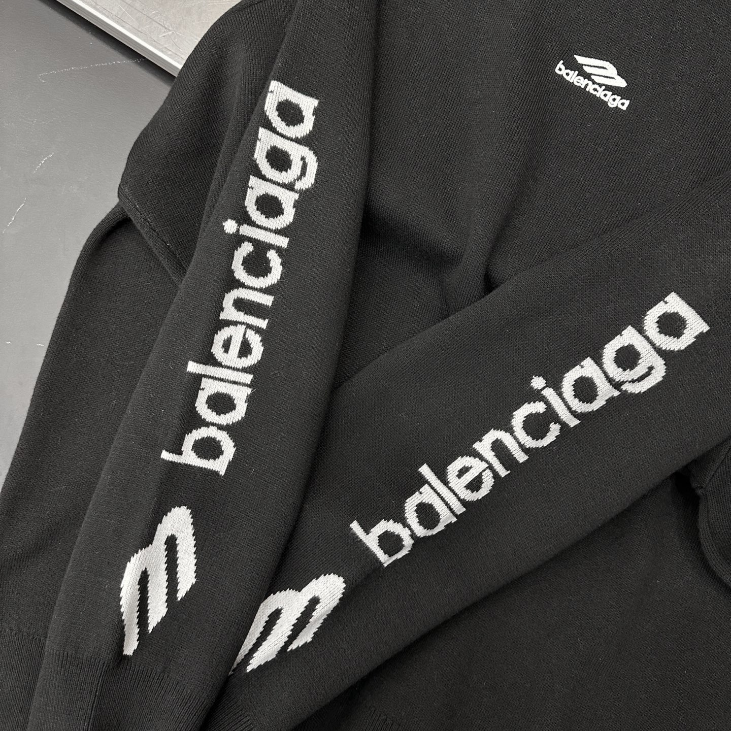 🌾巴黎 ｜ 新款羊毛上衣，经典刺绣标，提花羊毛混纺纱线，时尚休闲，男女同款，尺码sml