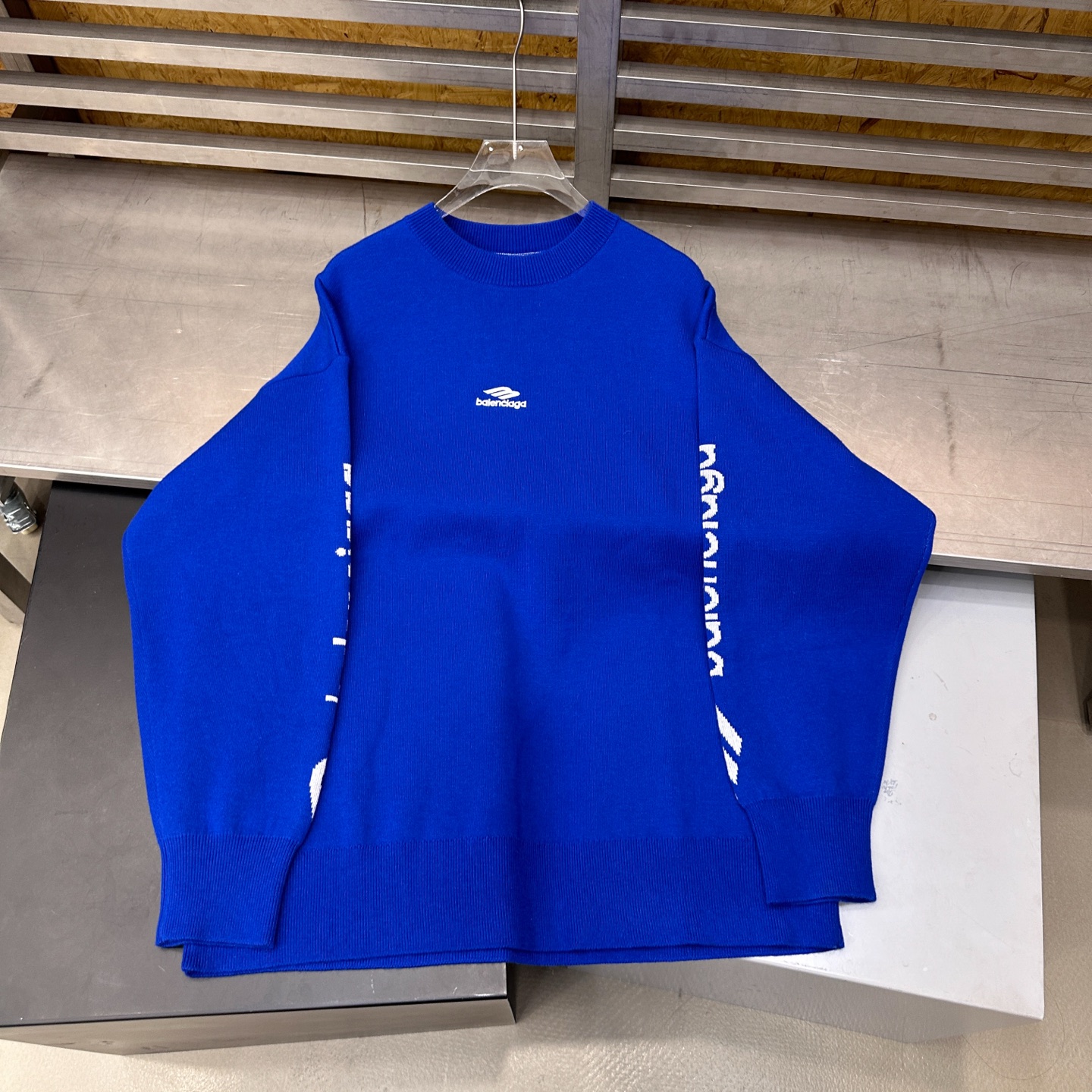 🌾巴黎 ｜ 新款羊毛上衣，经典刺绣标，提花羊毛混纺纱线，时尚休闲，男女同款，尺码sml