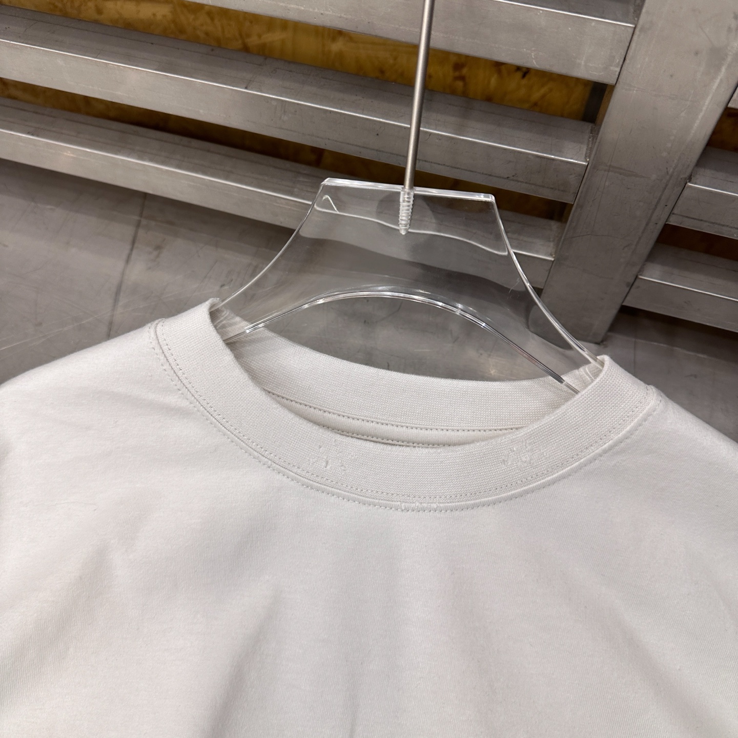 🌾巴黎 ｜ 新款长袖t，成衣洗水吊磨加特殊胶布印花工艺，男女同款，尺码sml