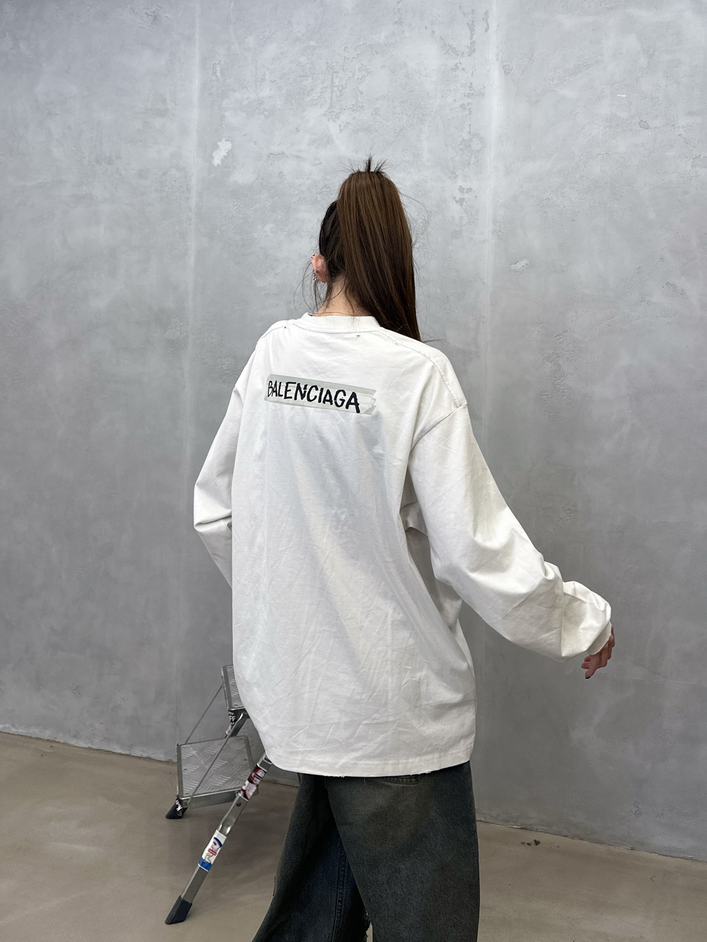 🌾巴黎 ｜ 新款长袖t，成衣洗水吊磨加特殊胶布印花工艺，男女同款，尺码sml