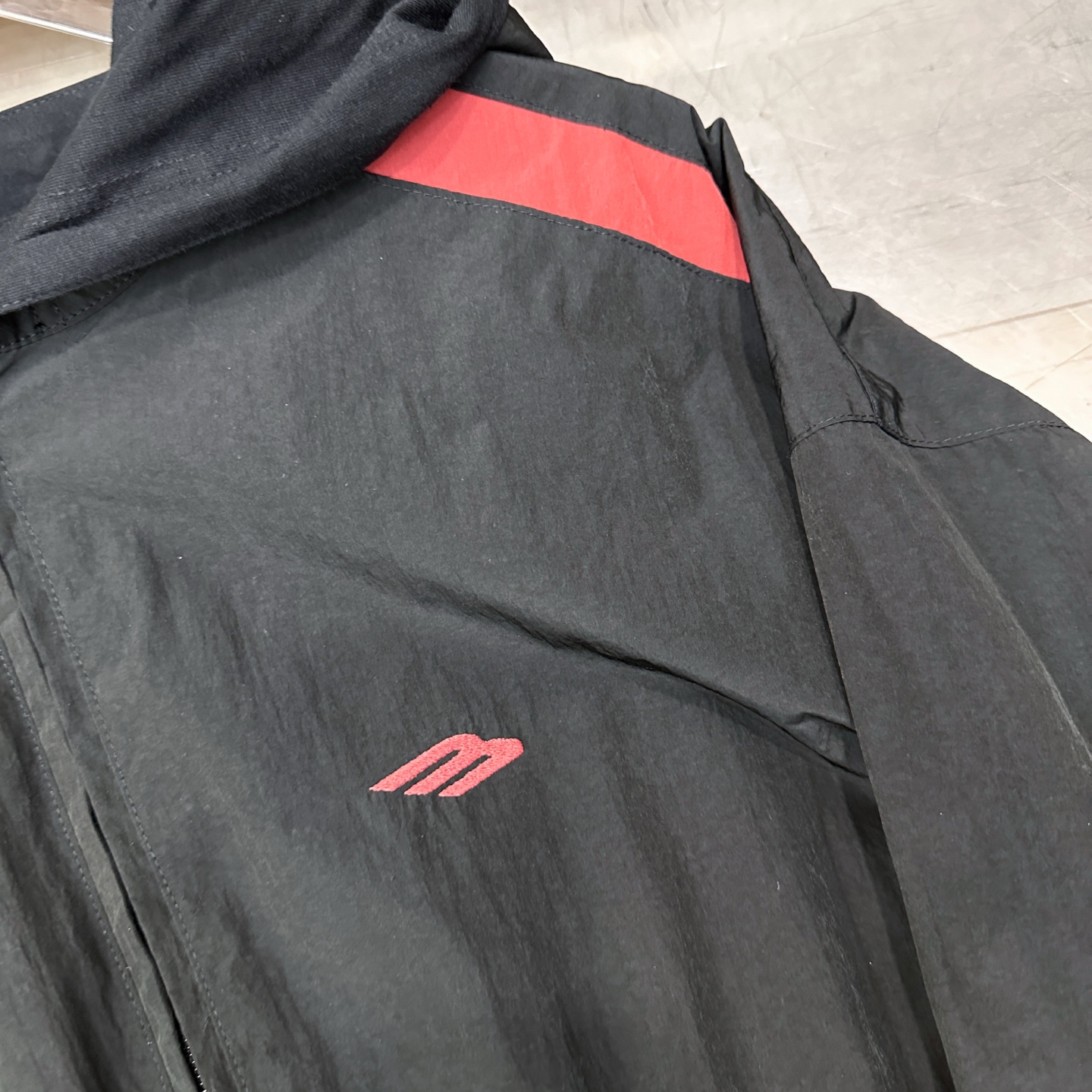 🌾巴黎 ｜ 新款双层外套，品牌经典刺绣标，成衣洗水撞色拼接做工，进口高密棉混纺防泼水面料加精梳全棉针织里