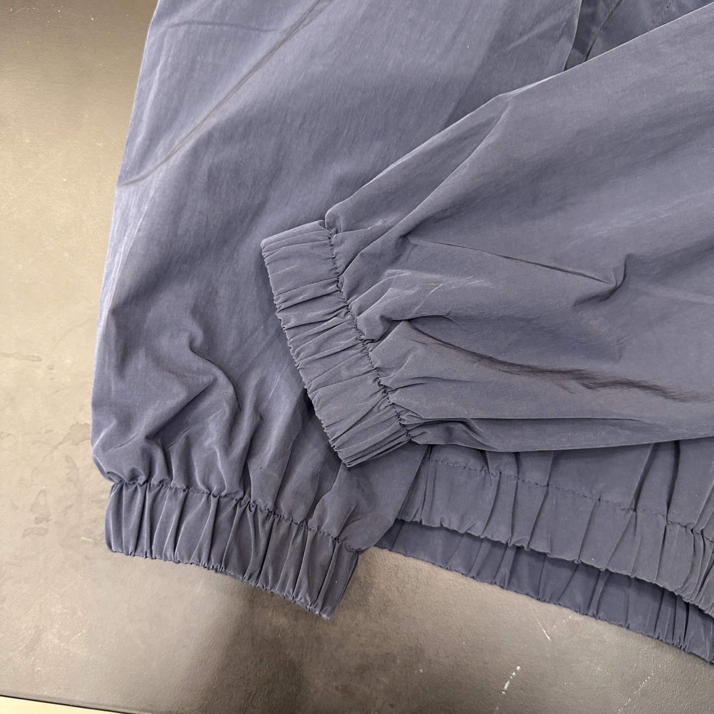 🌾巴黎 ｜ 新款双层外套，品牌经典刺绣标，成衣洗水撞色拼接做工，进口高密棉混纺防泼水面料加精梳全棉针织里