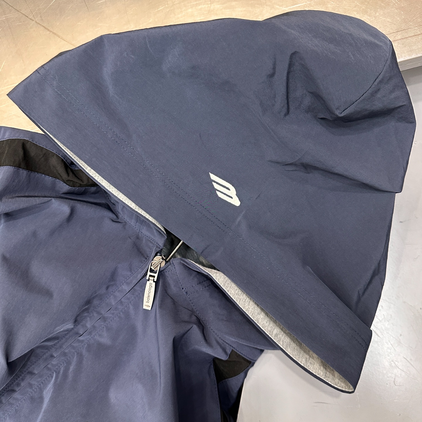 🌾巴黎 ｜ 新款双层外套，品牌经典刺绣标，成衣洗水撞色拼接做工，进口高密棉混纺防泼水面料加精梳全棉针织里