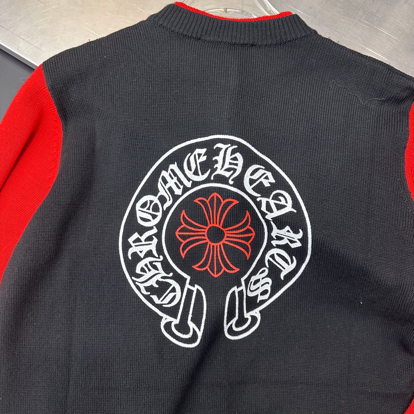 🌾克罗心 ｜ 新款羊毛开衫，经典前后印花标，羊毛混纺面料撞色做工，时尚休闲，尺码sml