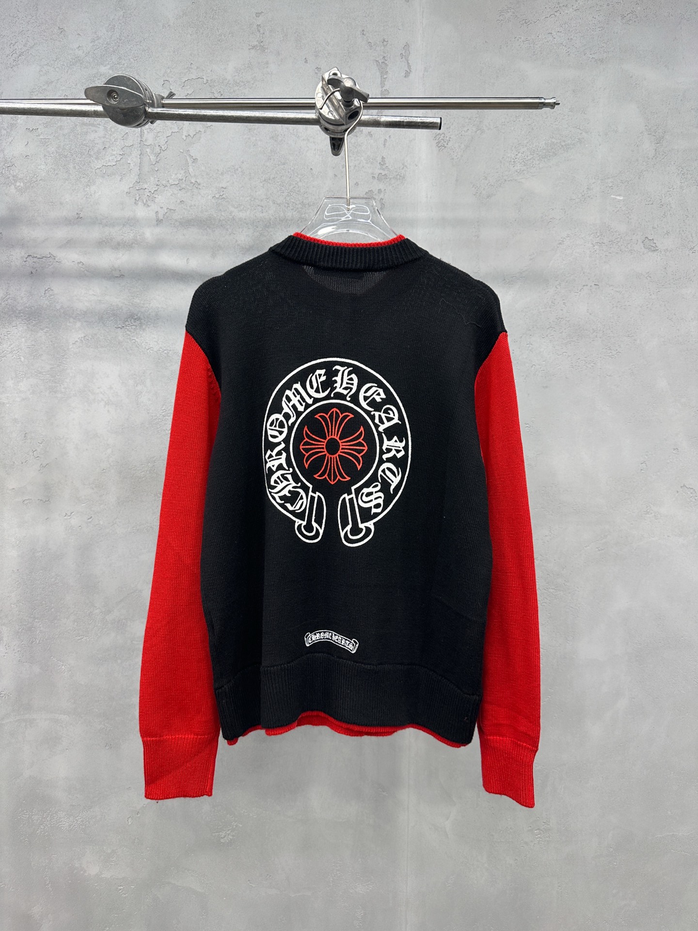 🌾克罗心 ｜ 新款羊毛开衫，经典前后印花标，羊毛混纺面料撞色做工，时尚休闲，尺码sml