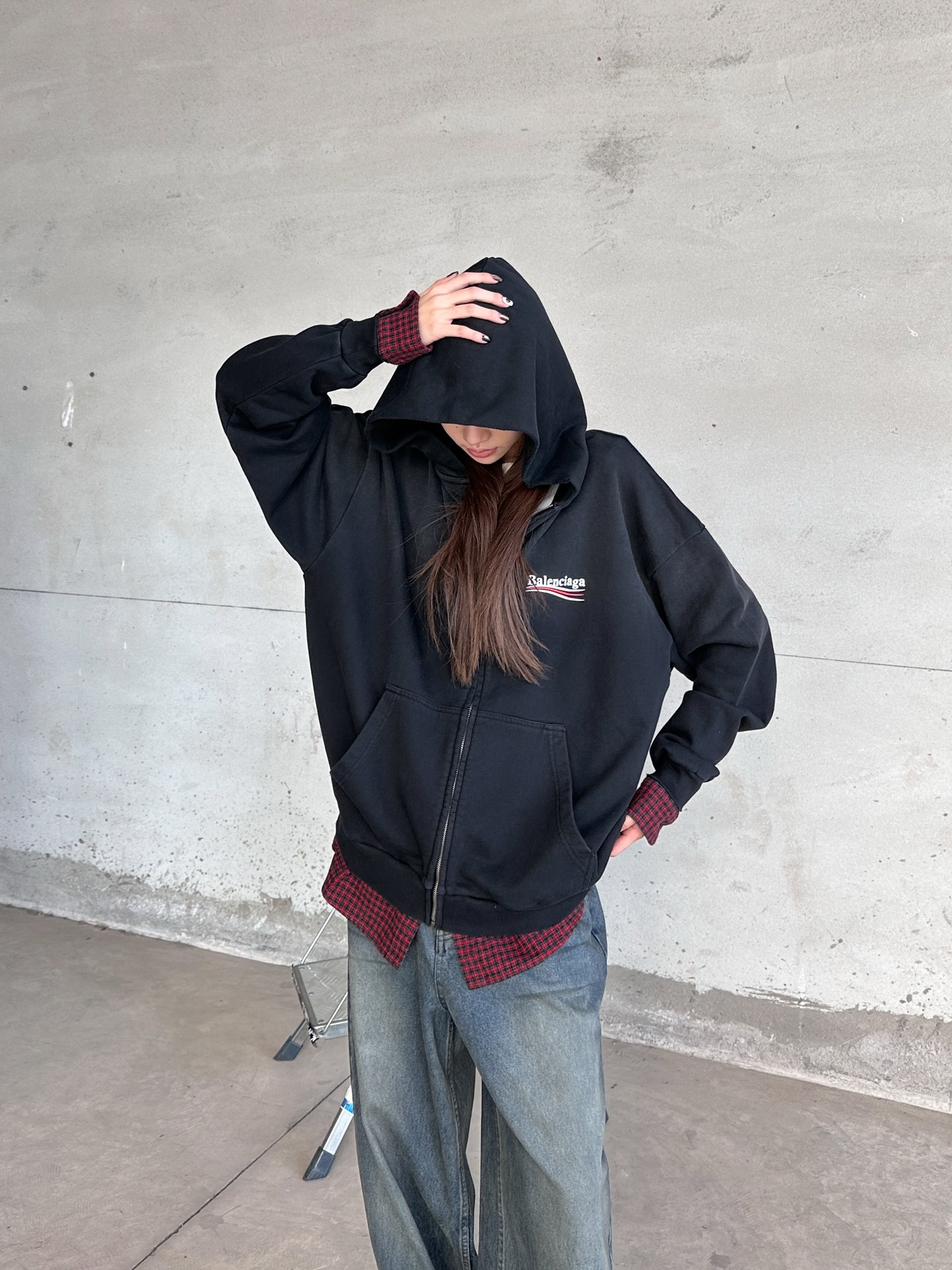 🌾巴黎 ｜ 新款拼接卫衣开衫，成衣洗水喷色吊磨工艺加前后印花，经典假两件拼接做工，男女同款，尺码sml