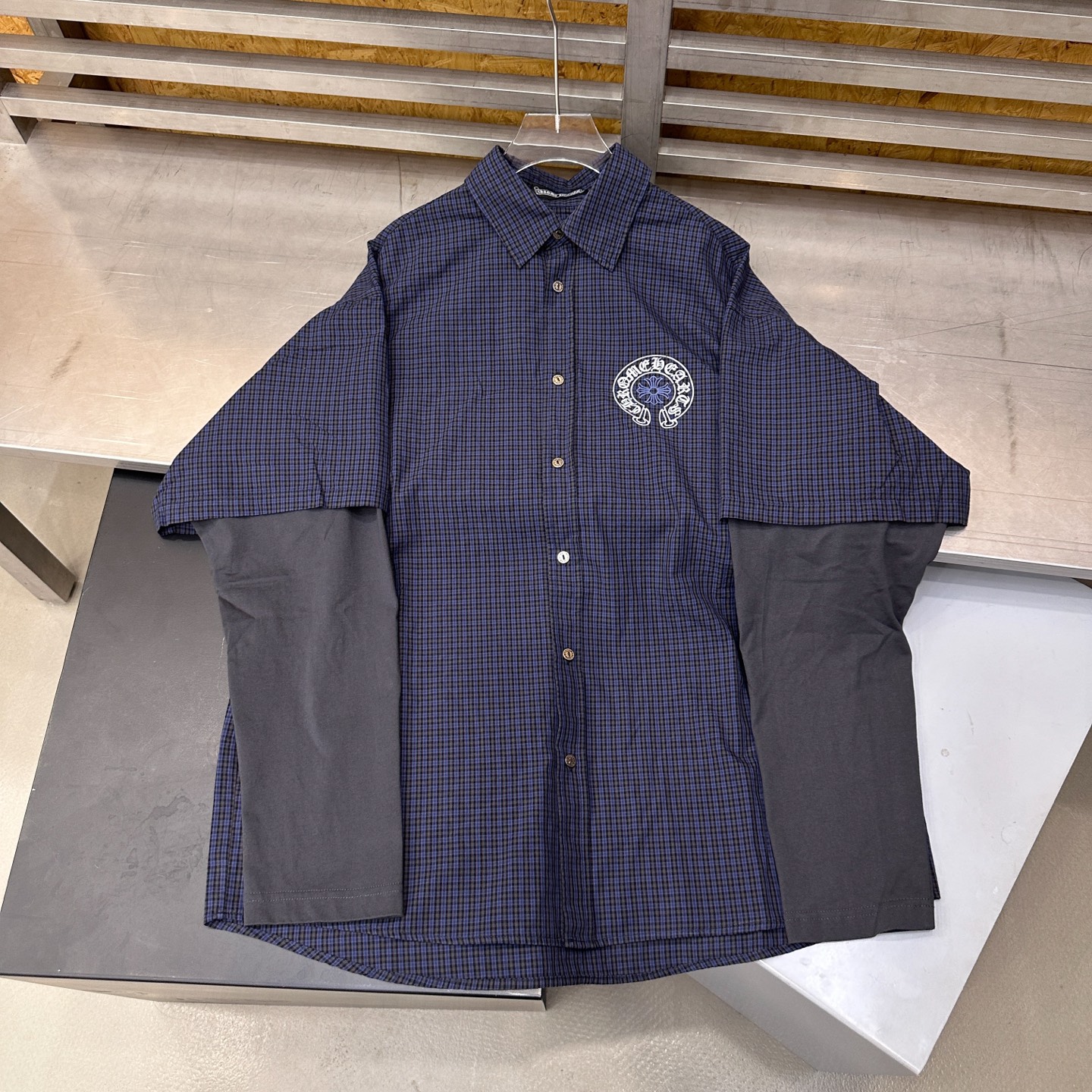 🌾克罗心 ｜ 新款休闲衬衣，成衣洗水加多处印花，针梭织假两件做工，男女同款，尺码sml