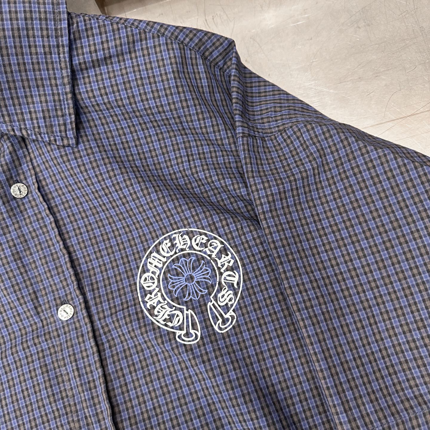 🌾克罗心 ｜ 新款休闲衬衣，成衣洗水加多处印花，针梭织假两件做工，男女同款，尺码sml