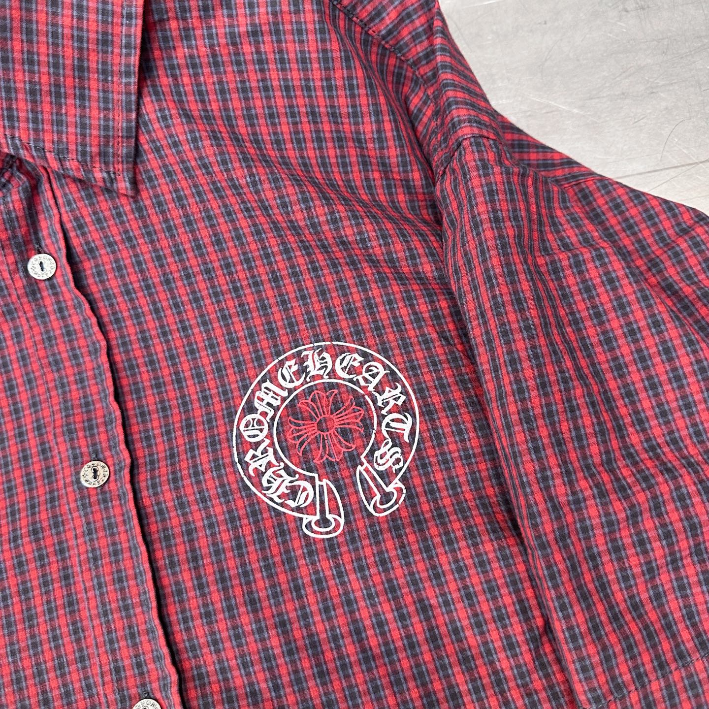 🌾克罗心 ｜ 新款休闲衬衣，成衣洗水加多处印花，针梭织假两件做工，男女同款，尺码sml